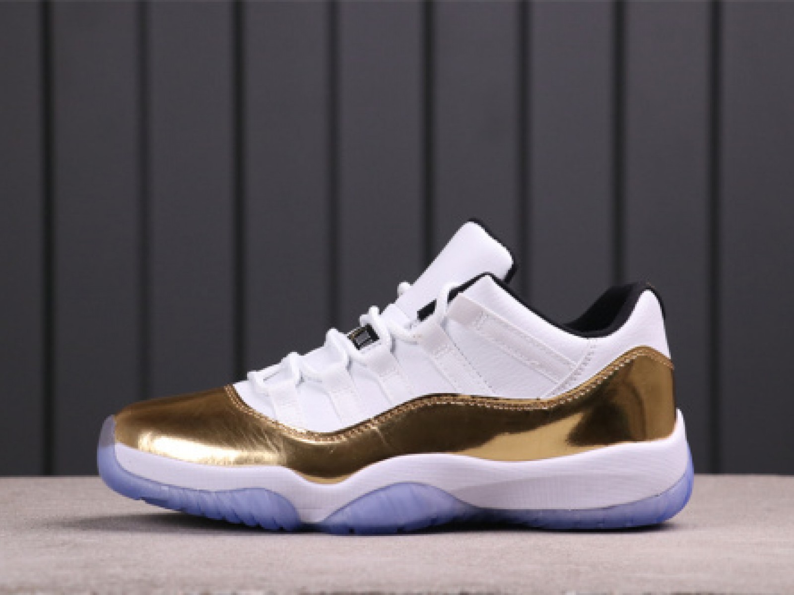27USD Air Jordan 11 Low528895-103 Size 36-47