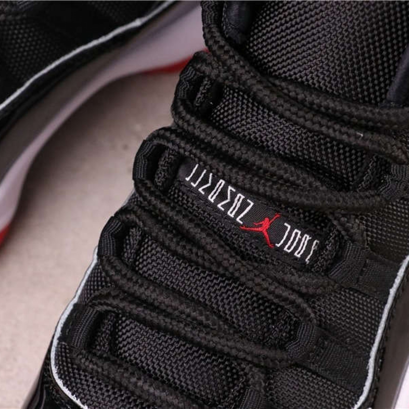 44USD Air Jordan 11 Bred 378037-061 36-39