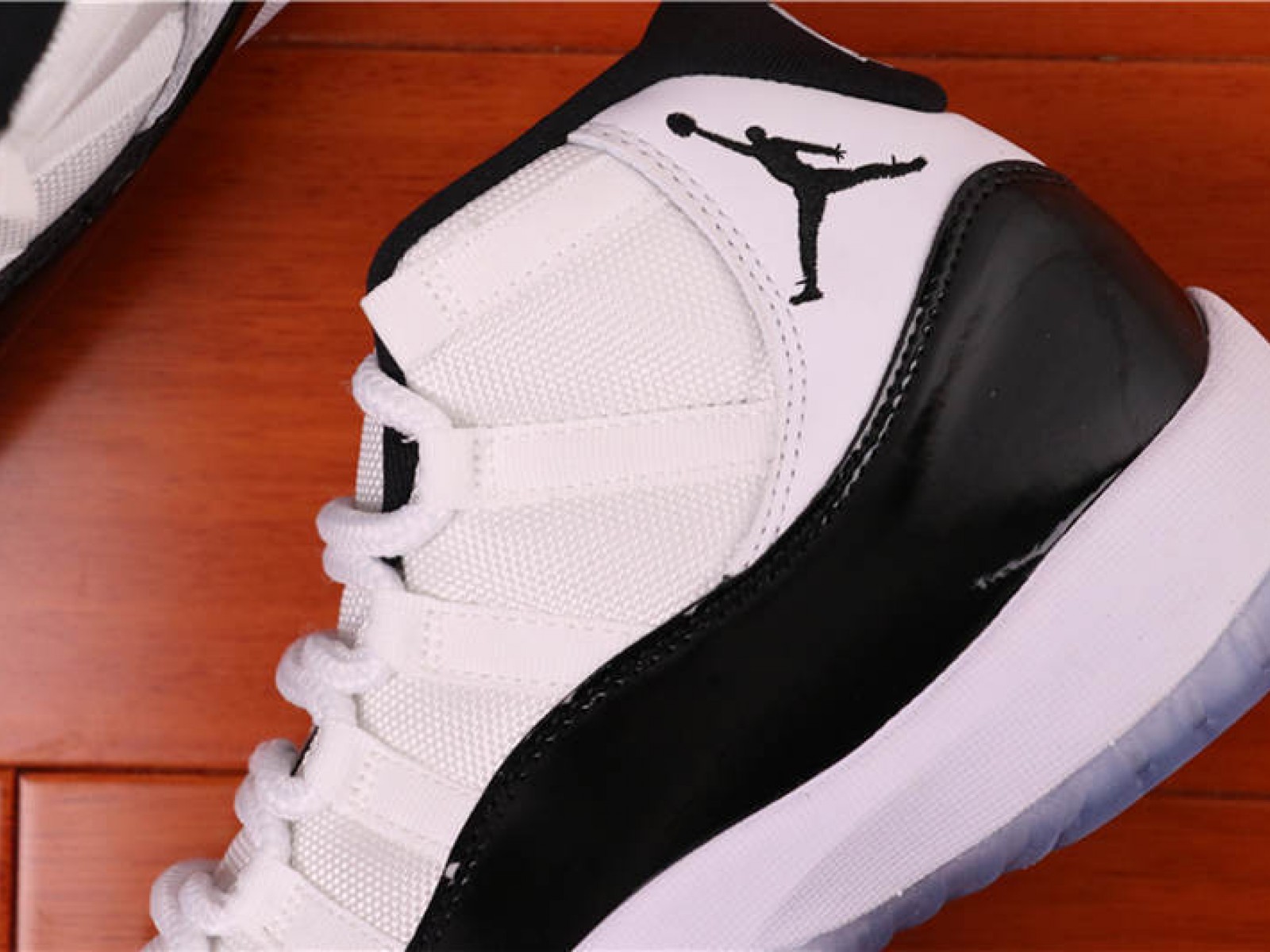 44USD Air Jordan 11 High 378037-100 40-46