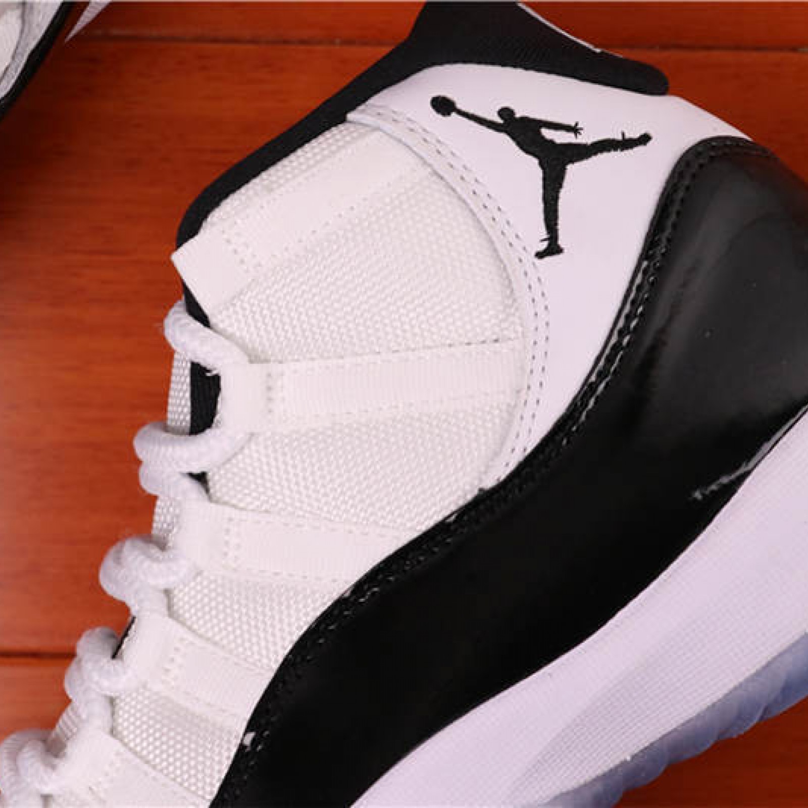 44USD Air Jordan 11 High 378037-100 40-46