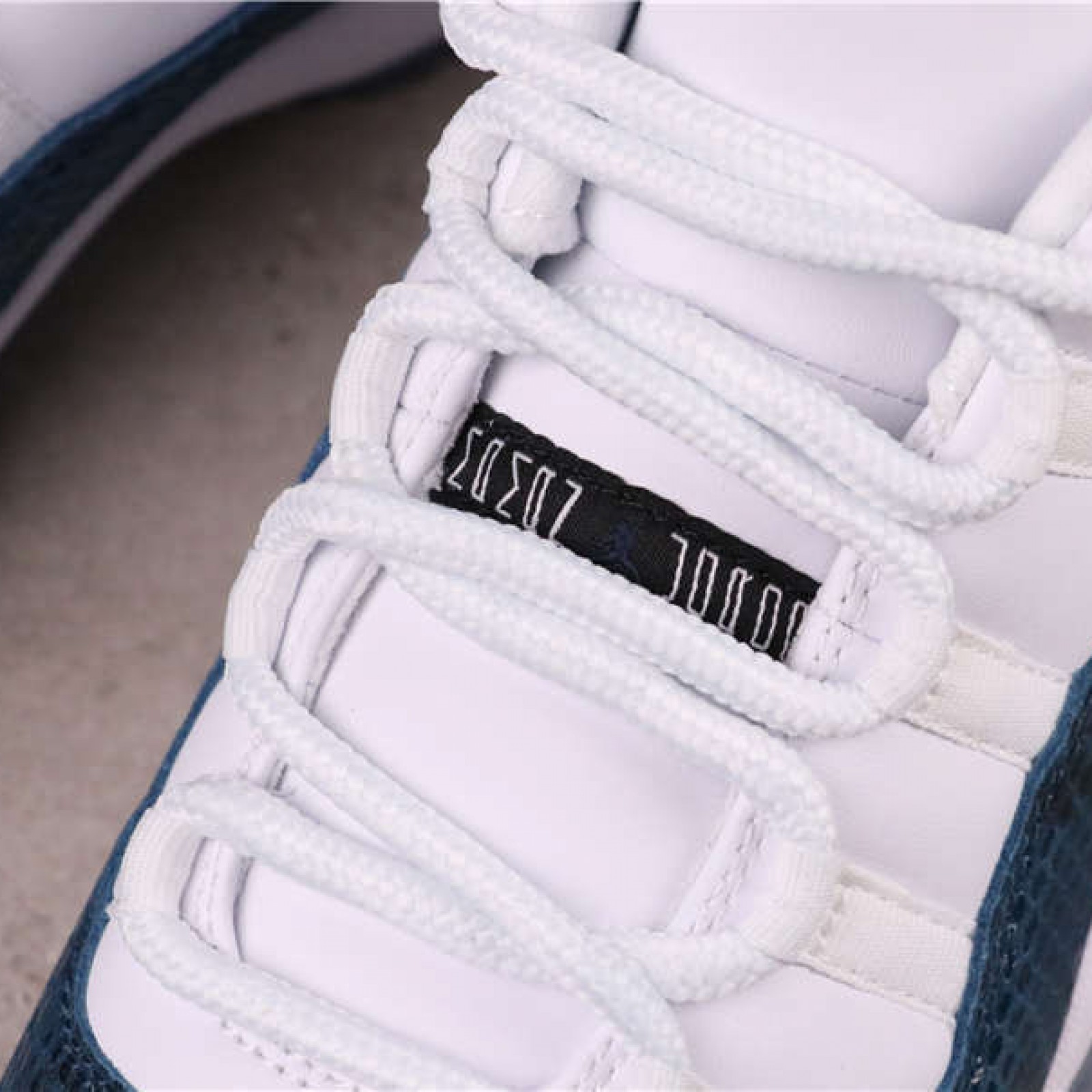 44USD Air Jordan 11 Navy Blue Snakeskin CD6846-102 36-39