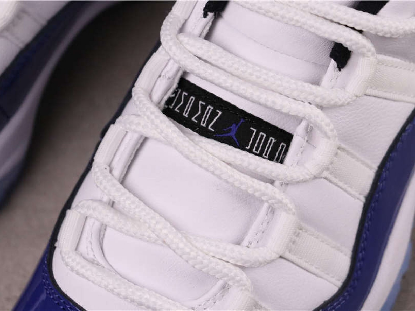 62USD Air Jordan 11 Low Concord AH7860-100 36-46