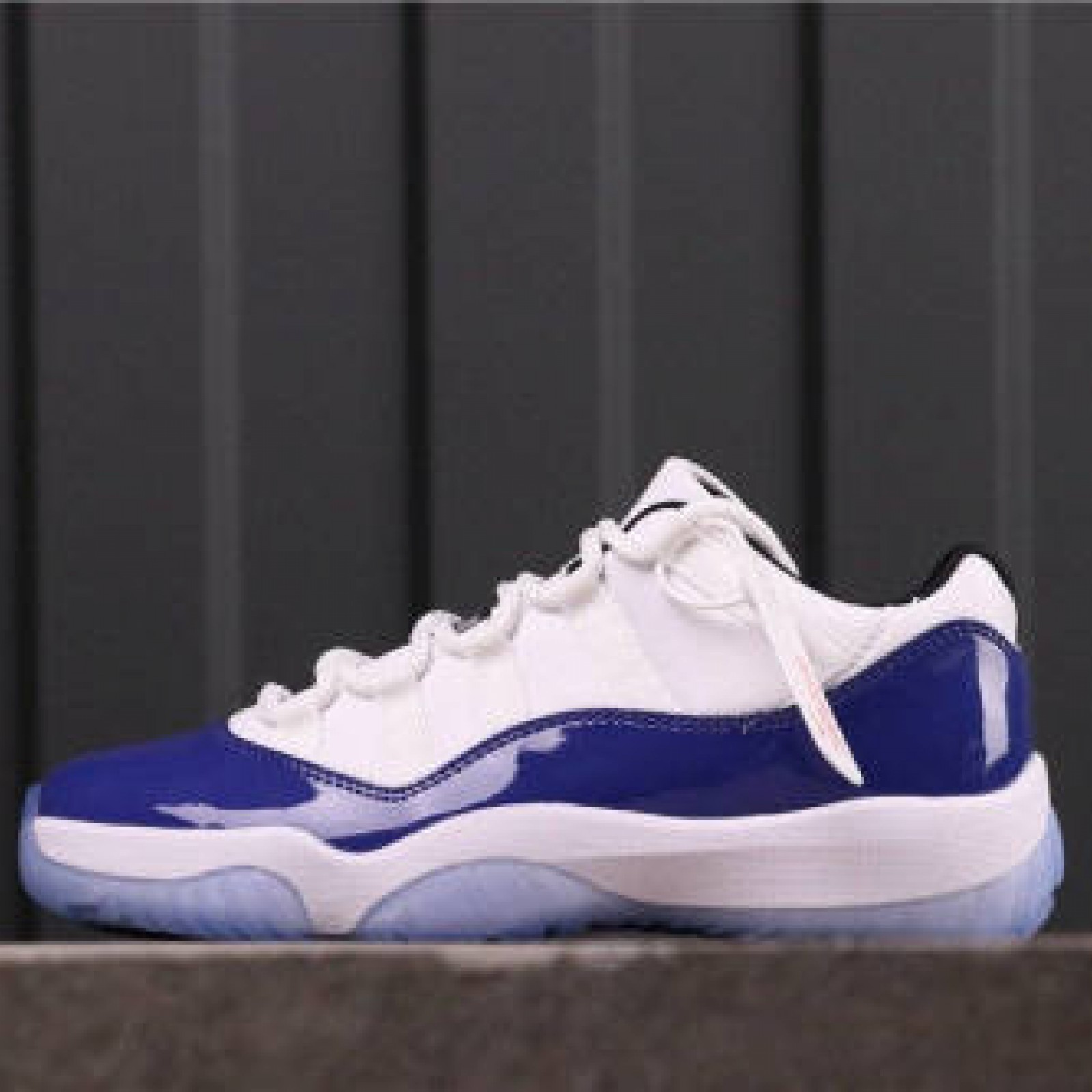 62USD Air Jordan 11 Low Concord AH7860-100 36-46