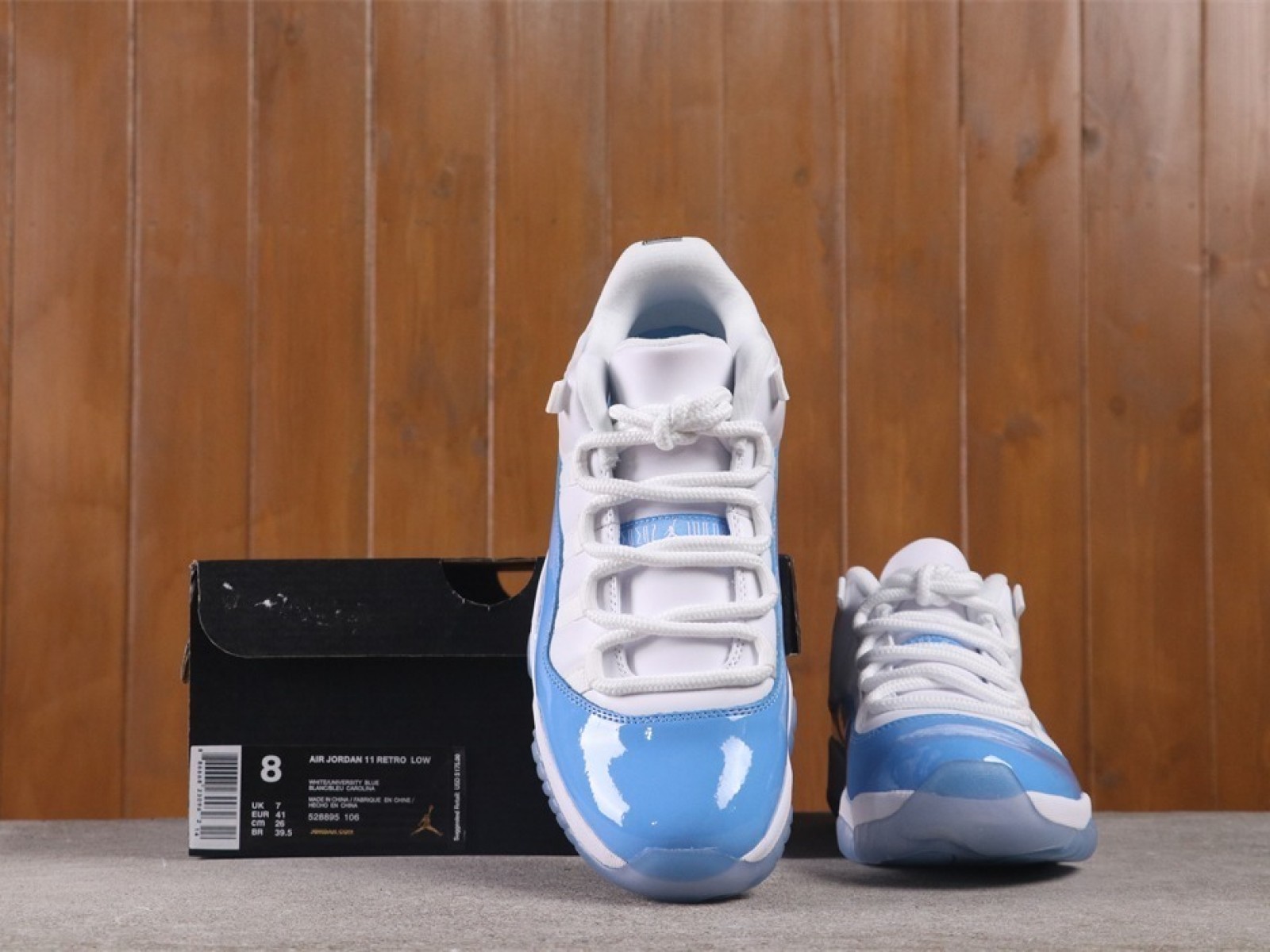 $66 Air Jordan 11 Low UNC 528895-106 Size 40-47.5
