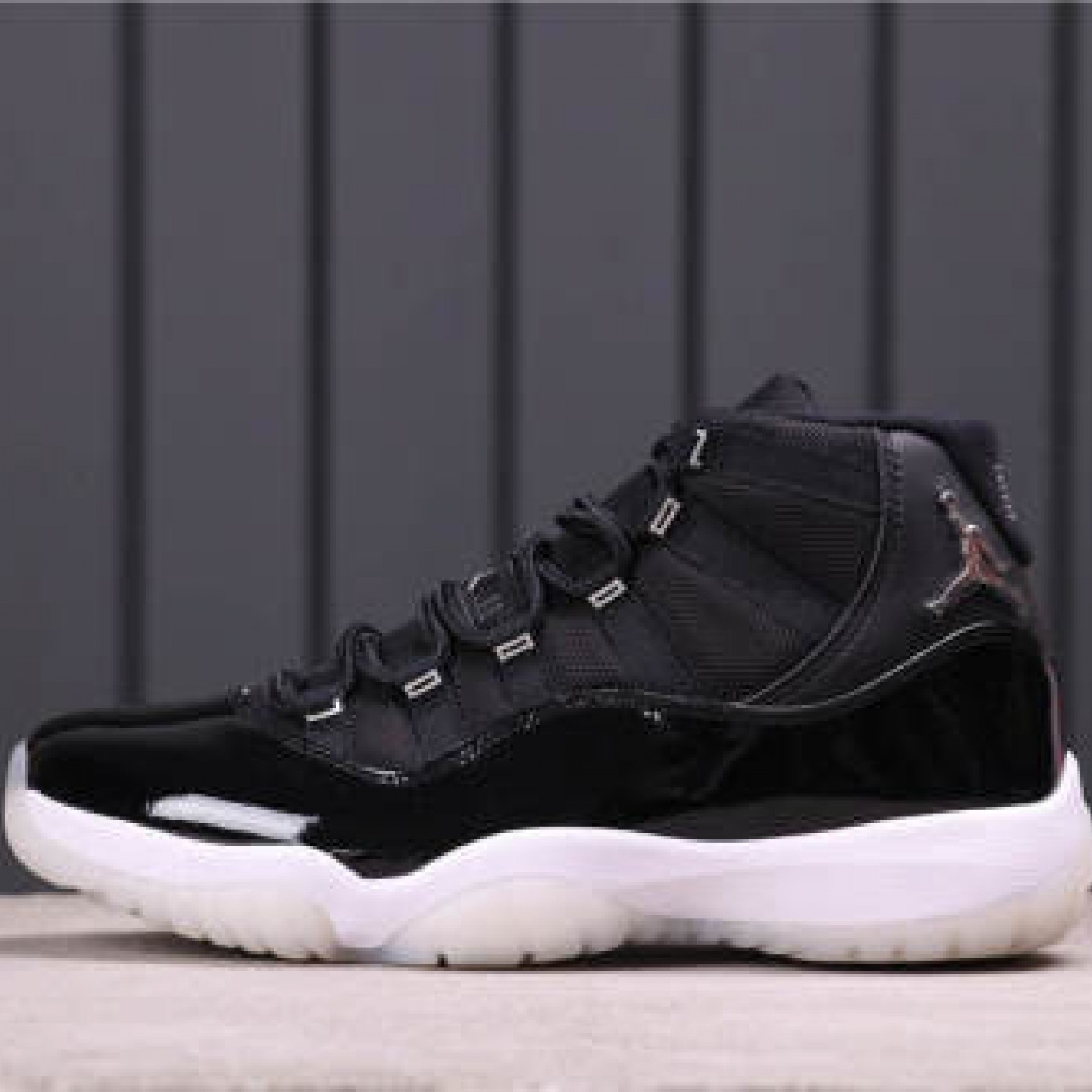 71USD Air Jordan 11 AR0715-011 40-47.5