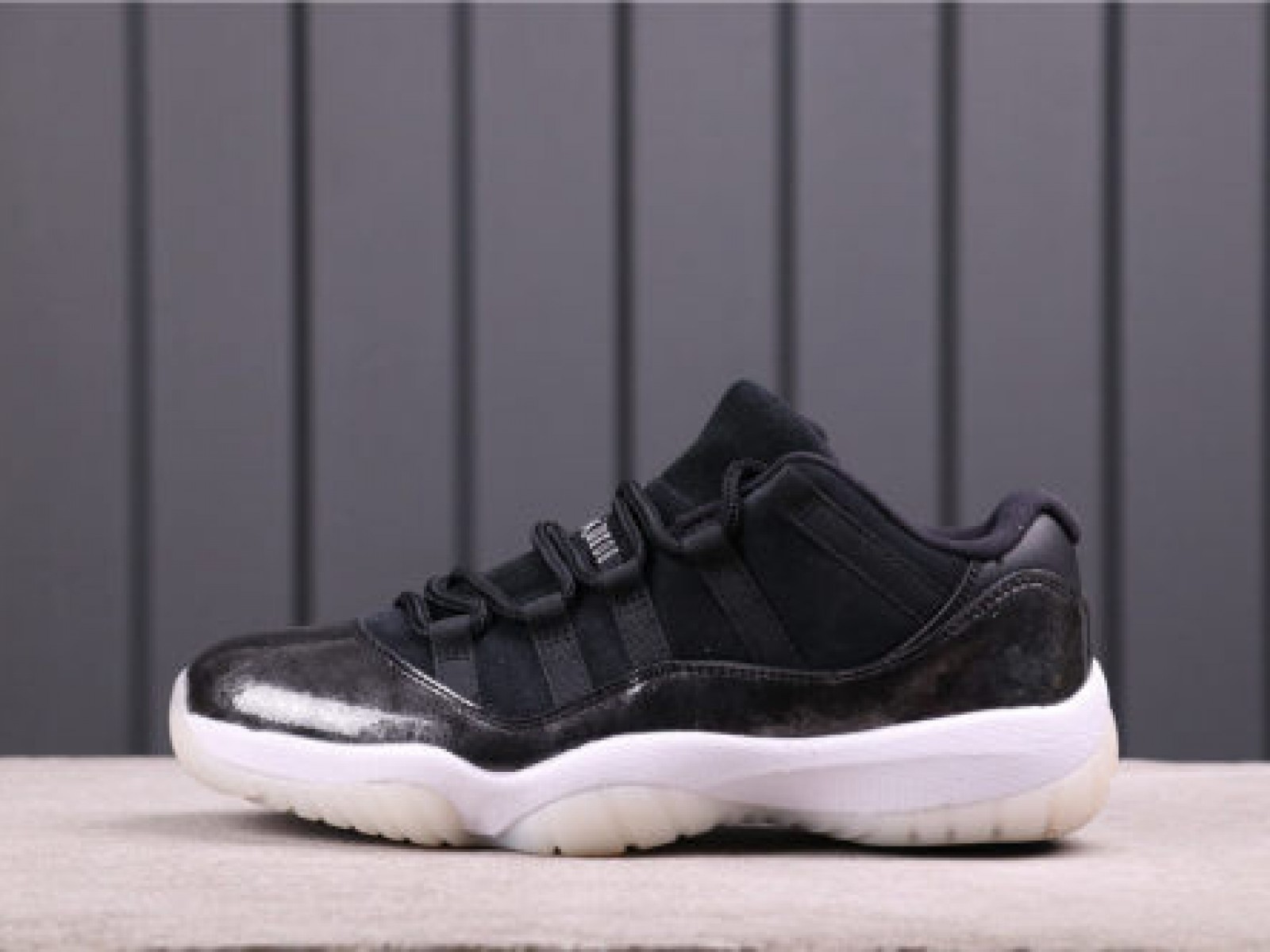 71USD Air Jordan 11 Low Barons 528895-010 40-47