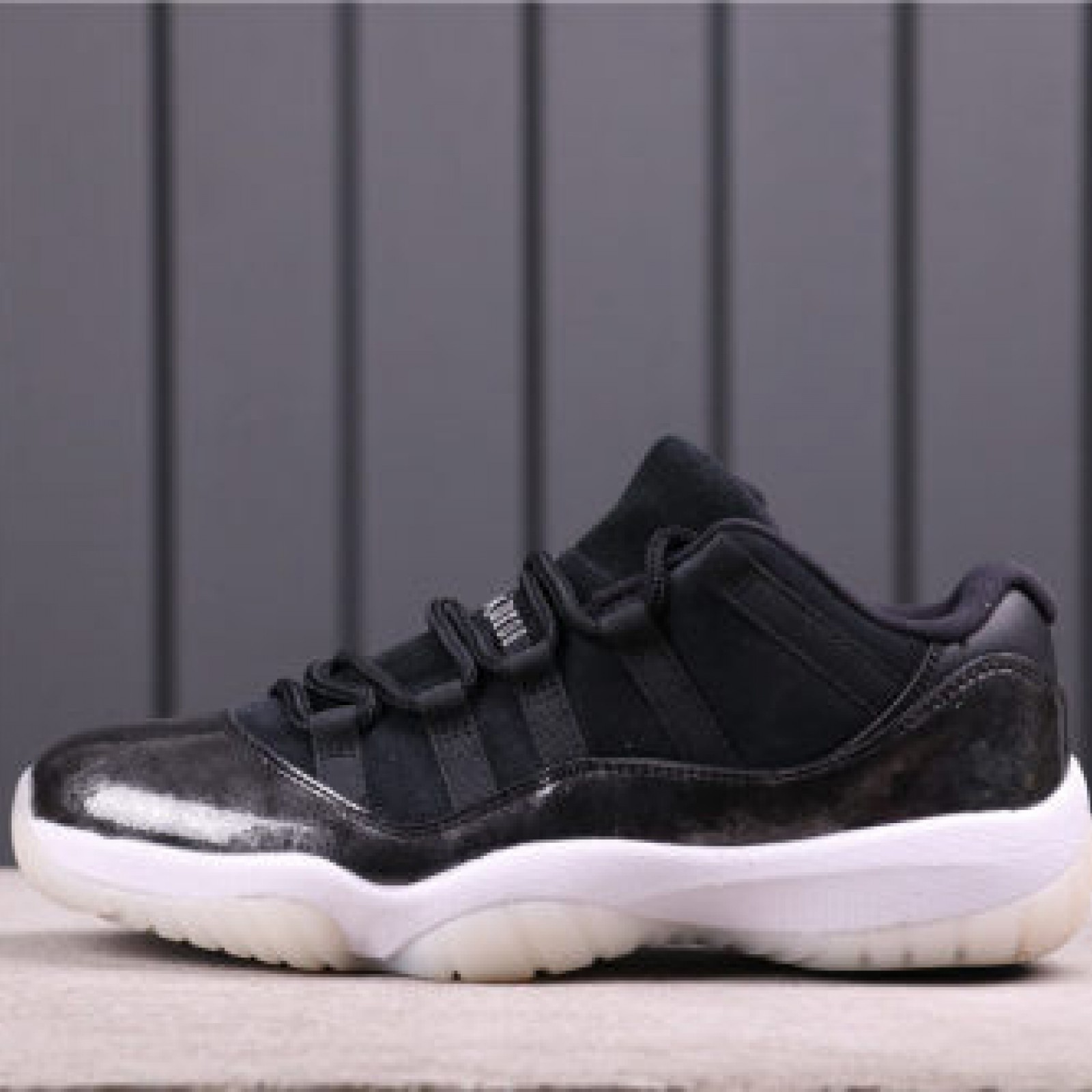71USD Air Jordan 11 Low Barons 528895-010 40-47