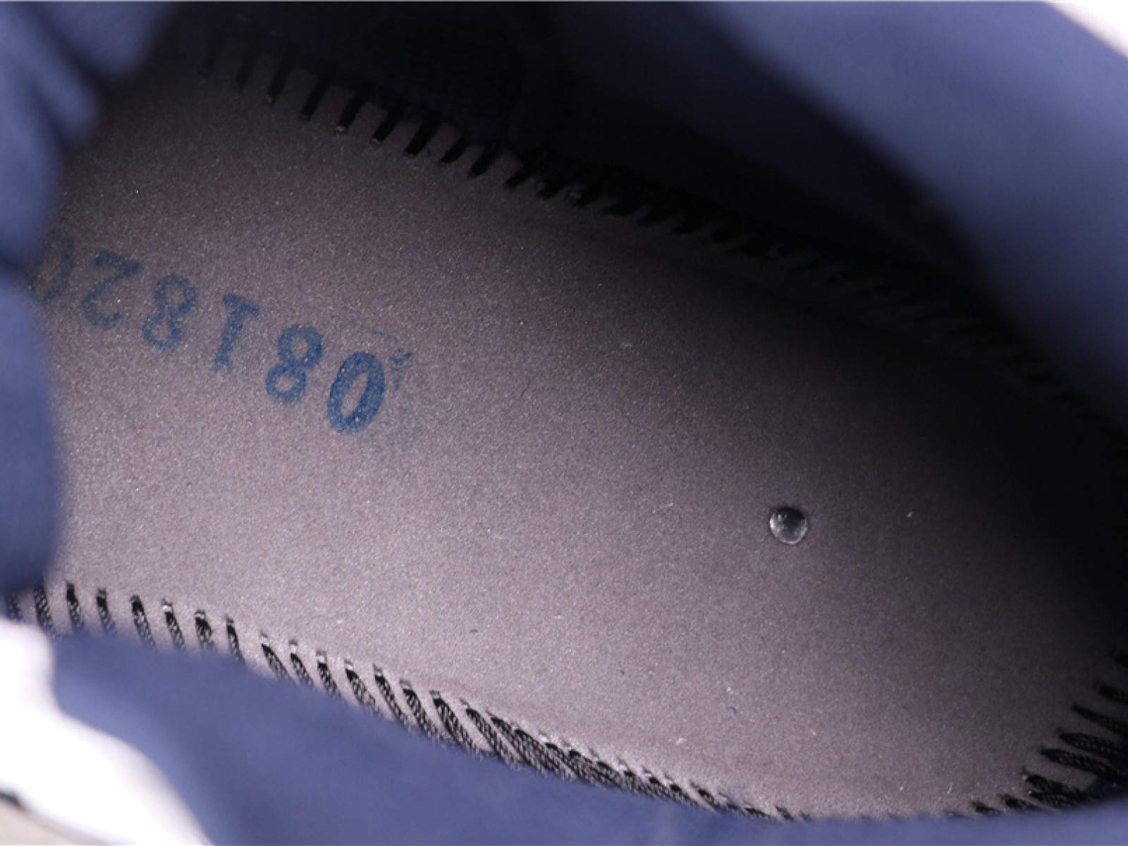 76USD Air Jordan 11 UNC 378037-123 40-47.5