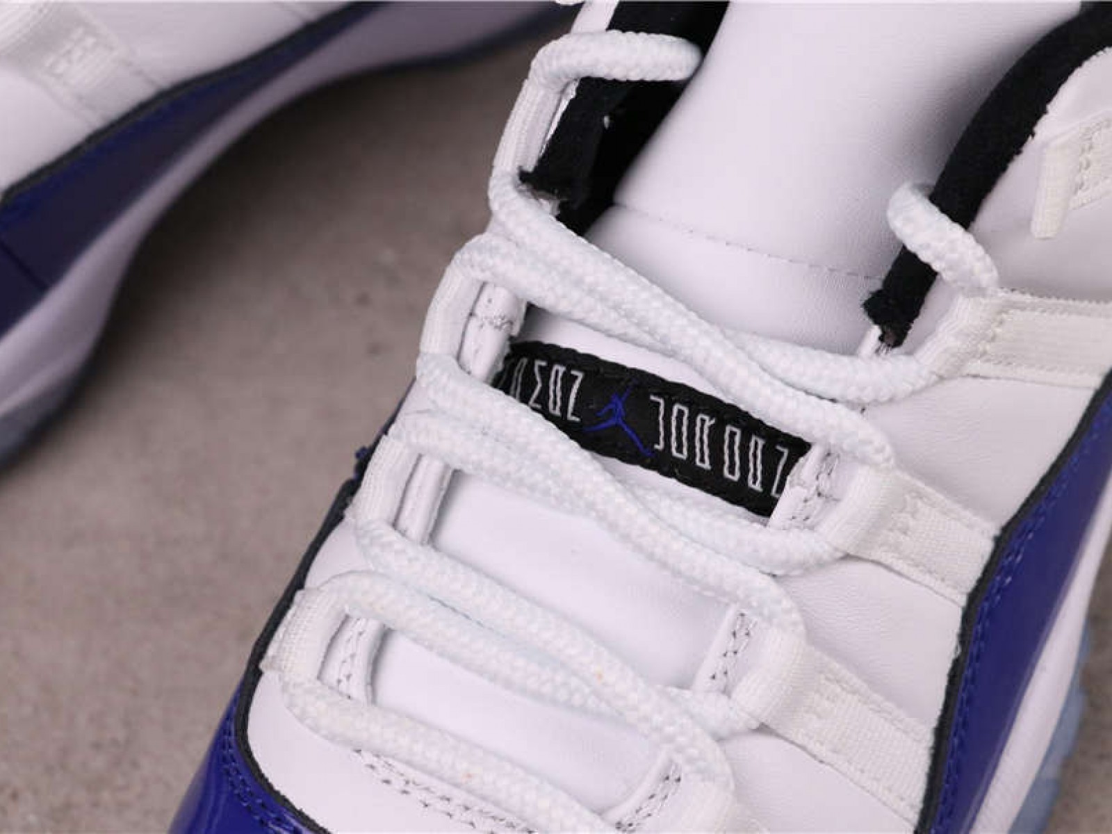 78USD Air Jordan 11 Low Concord AH7860-100 36-47