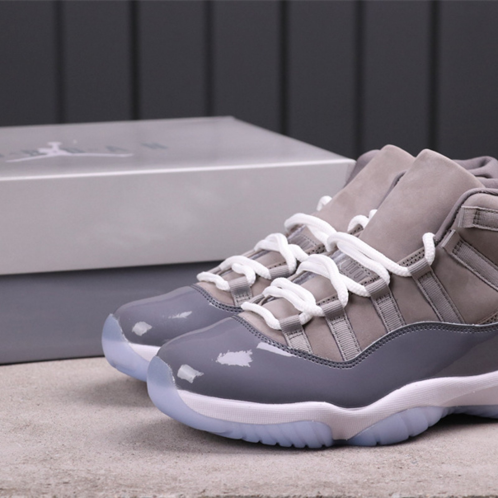 80USD Air Jordan 11 25th Anniversary CT8012-005 Size 40-47