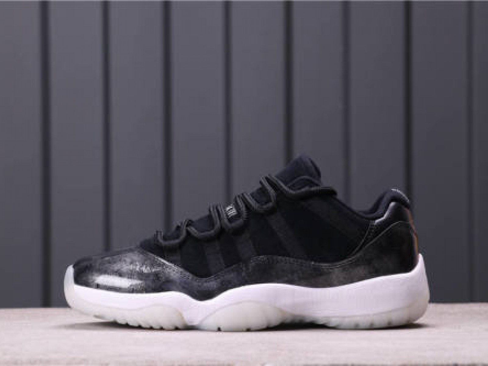 80USD Air Jordan 11 Low Barons 528895-010 40-47.5