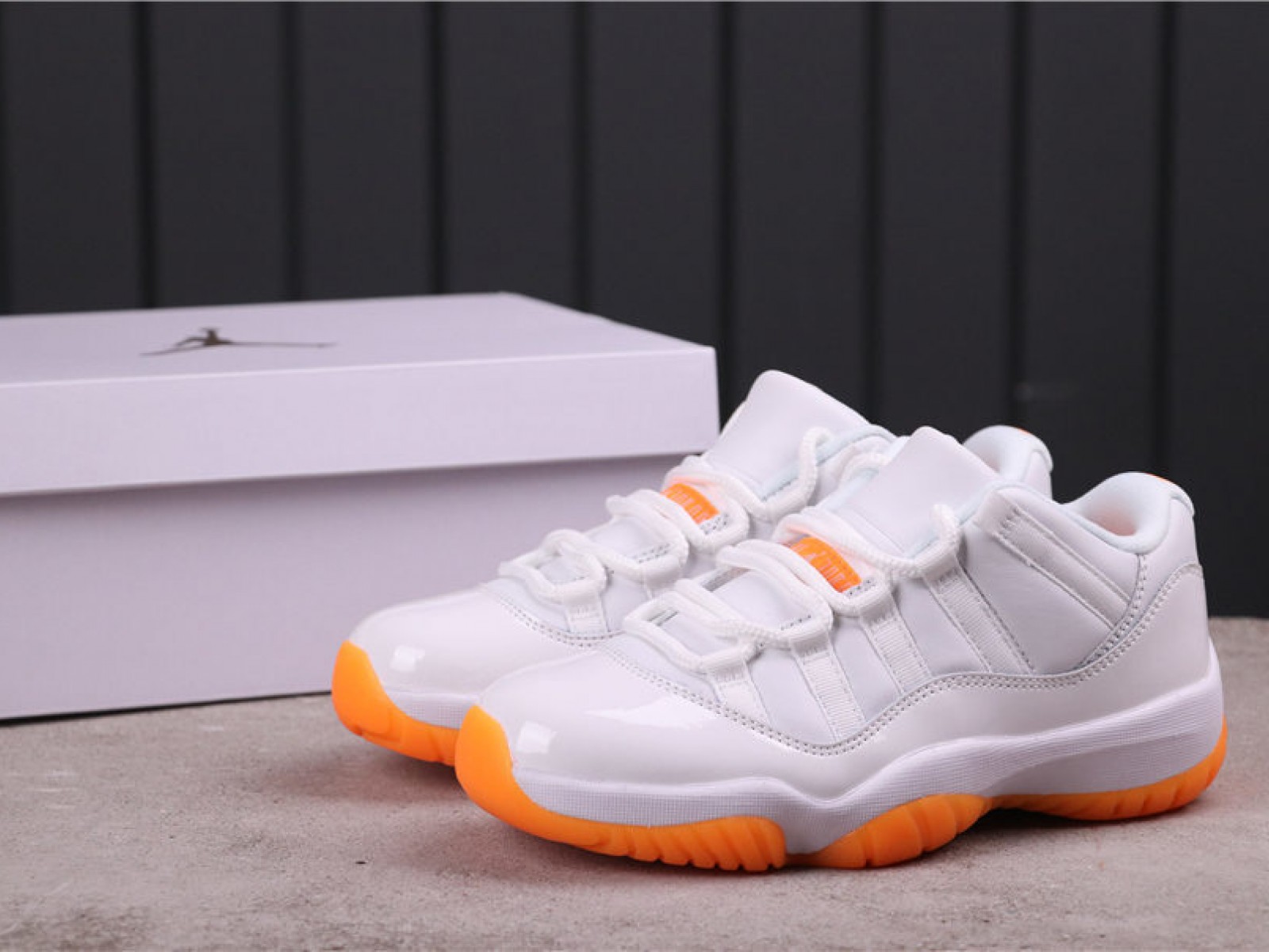 84USD AJ11 Air Jordan 11 Low Concord AH7860-139 Size 36-44