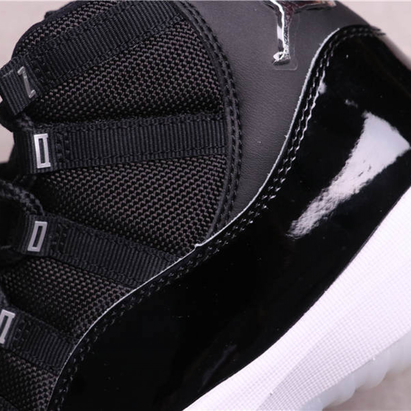 89USD Air Jordan 11 AR0715-011 36-47.5