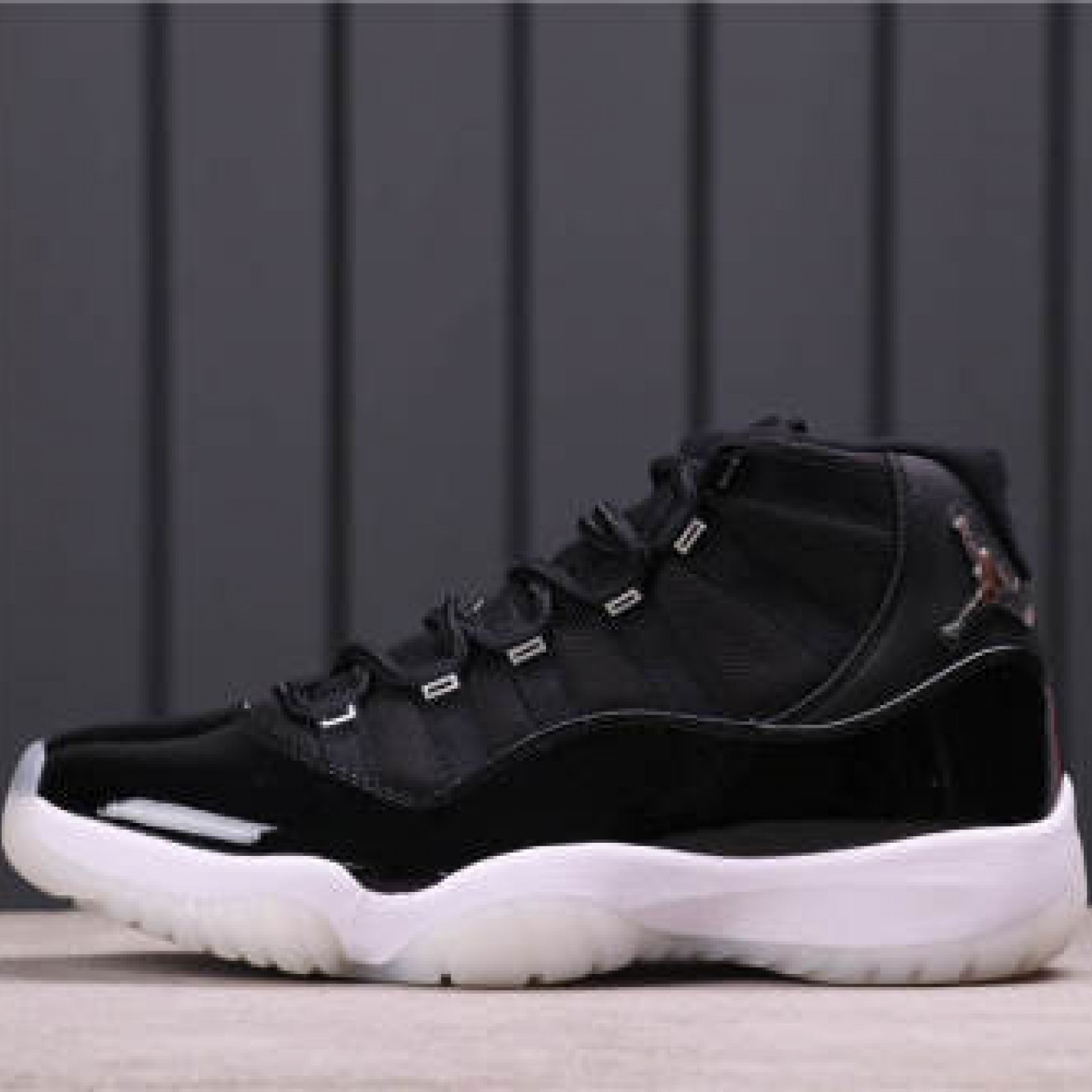 89USD Air Jordan 11 AR0715-011 36-47.5