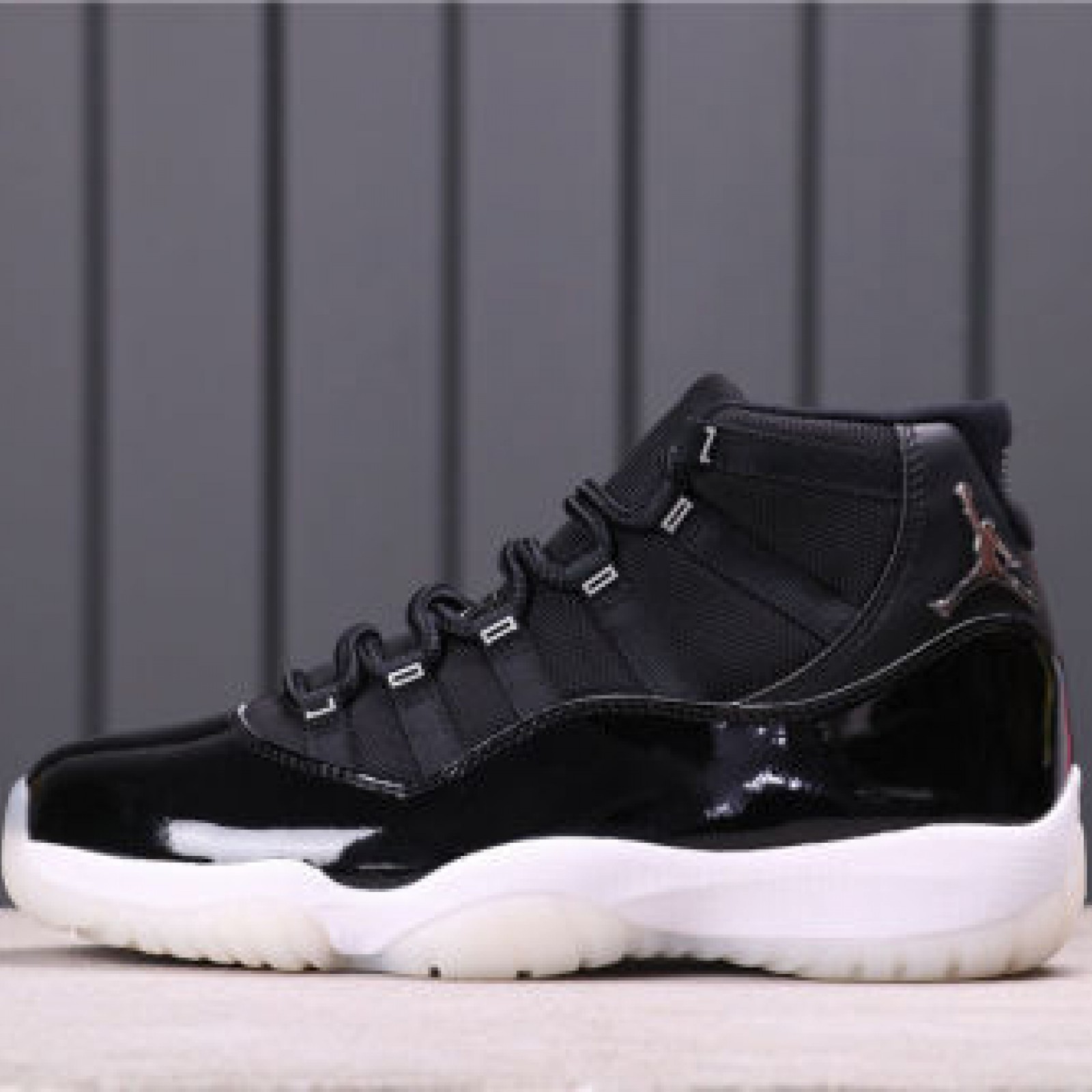 93USD Air Jordan 11 25th Anniversary CT8012-011 SIZE 36-46