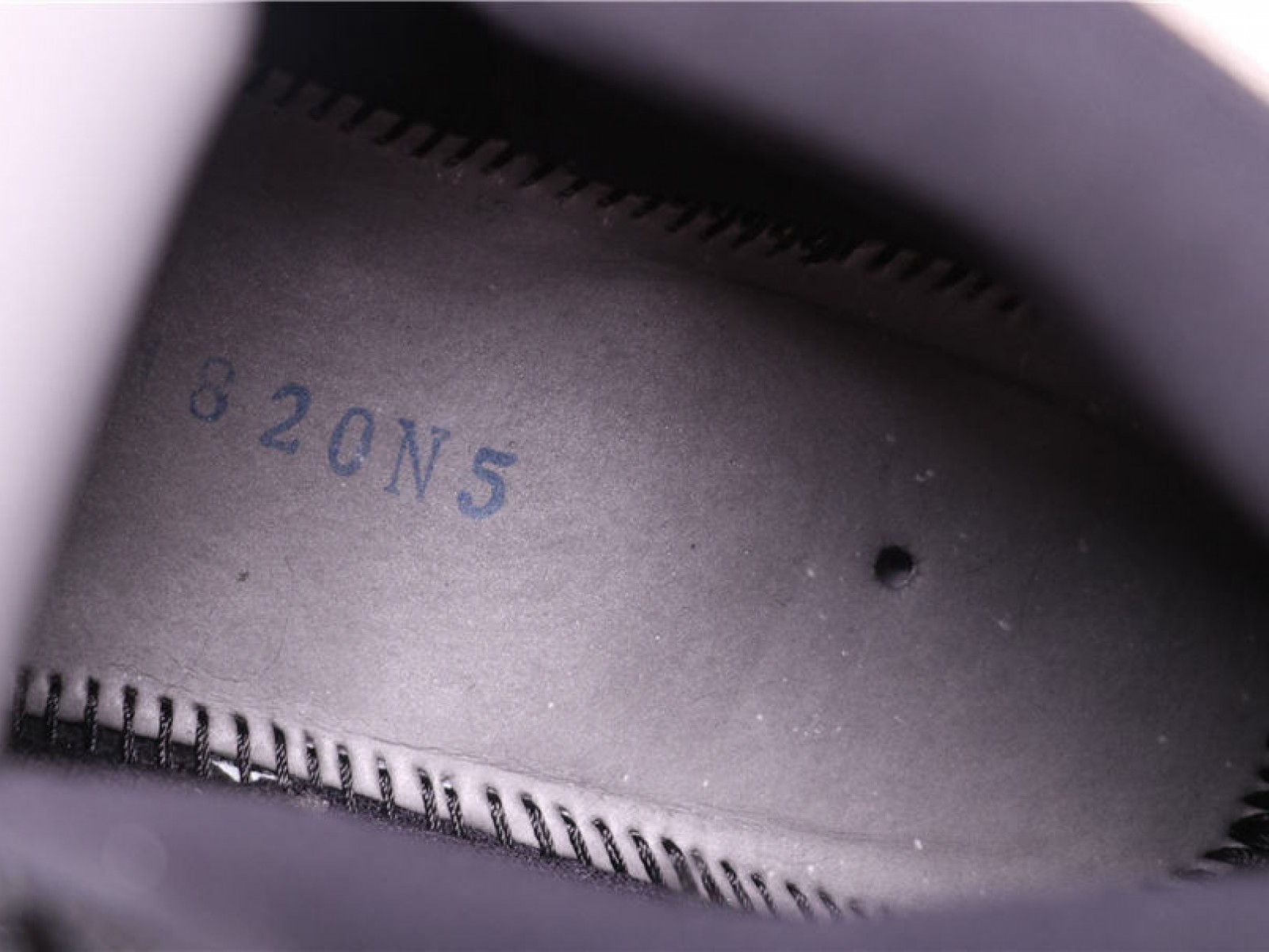 93USD Air Jordan 11 “25th Anniversary”CT8012-011 40-47