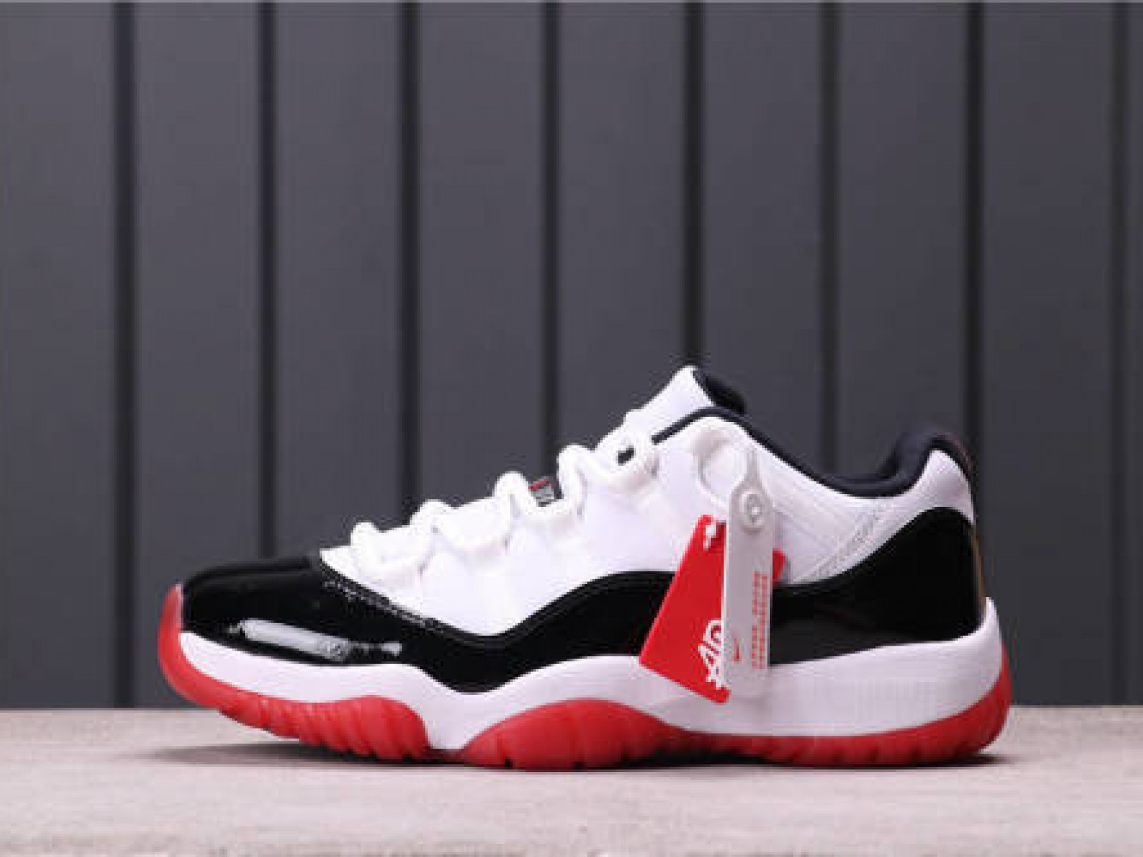 93USD Air Jordan 11 LOW Gym Red AV2187-160 40-46