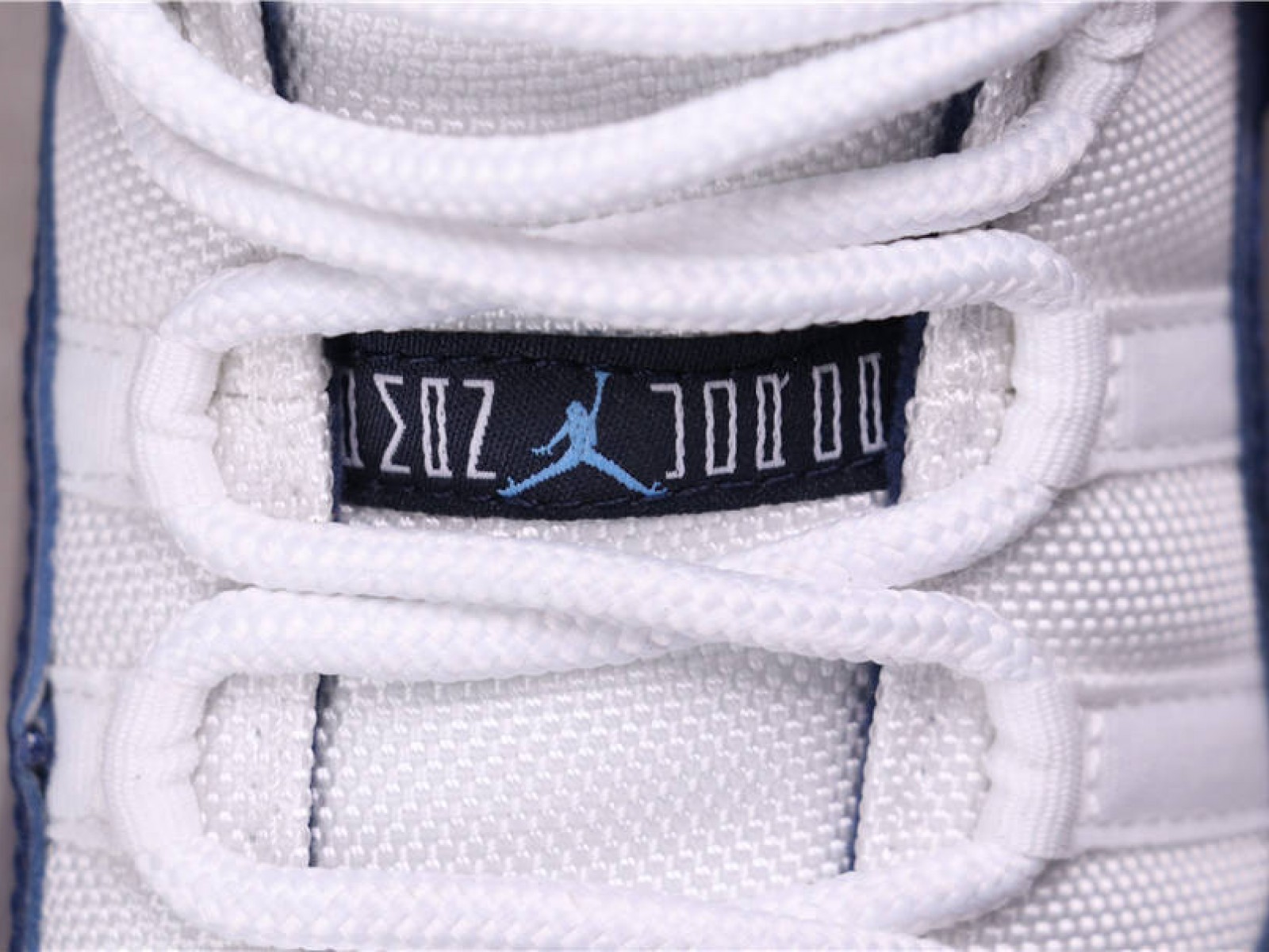 93USD Air Jordan 11 UNC 378037-123 40-46
