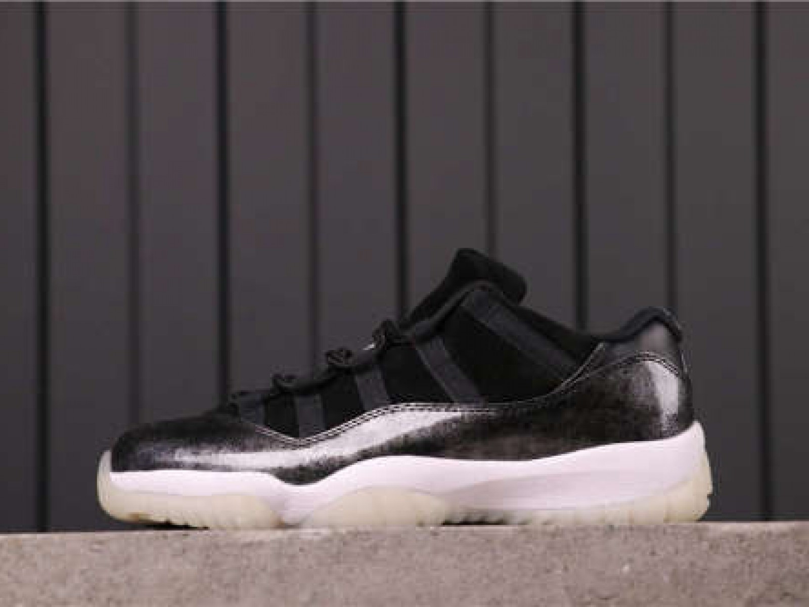 ON SALE 33USD Air Jordan 11 Low Barons 528895-010 40-45