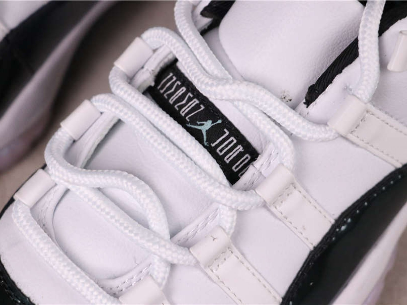 ON SALE 33USD Air Jordan 11 Low Columbia 528895-145 40-45