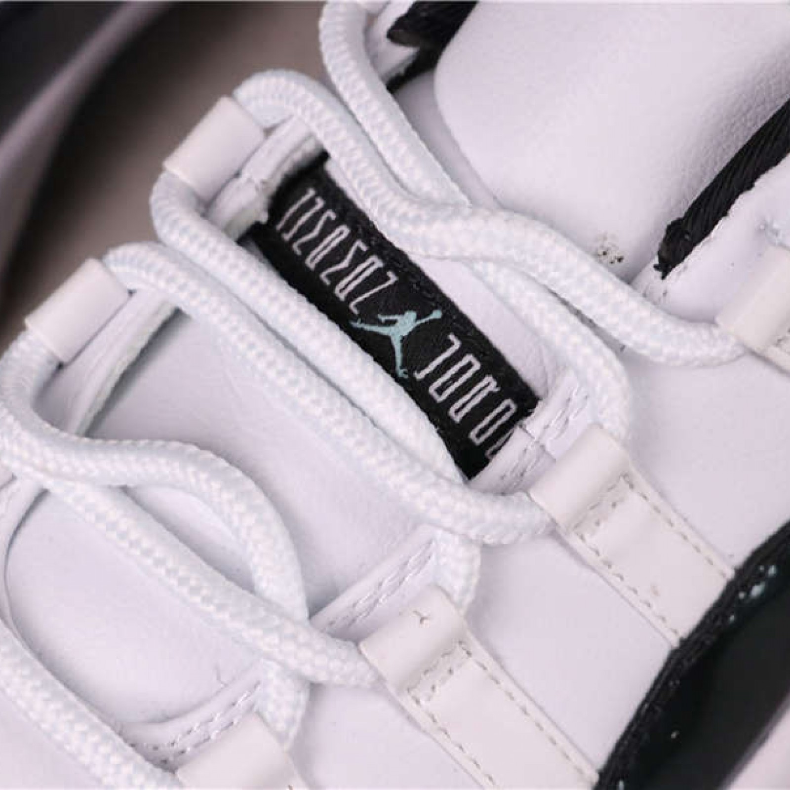 ON SALE 33USD Air Jordan 11 Low Columbia 528895-145 40-45