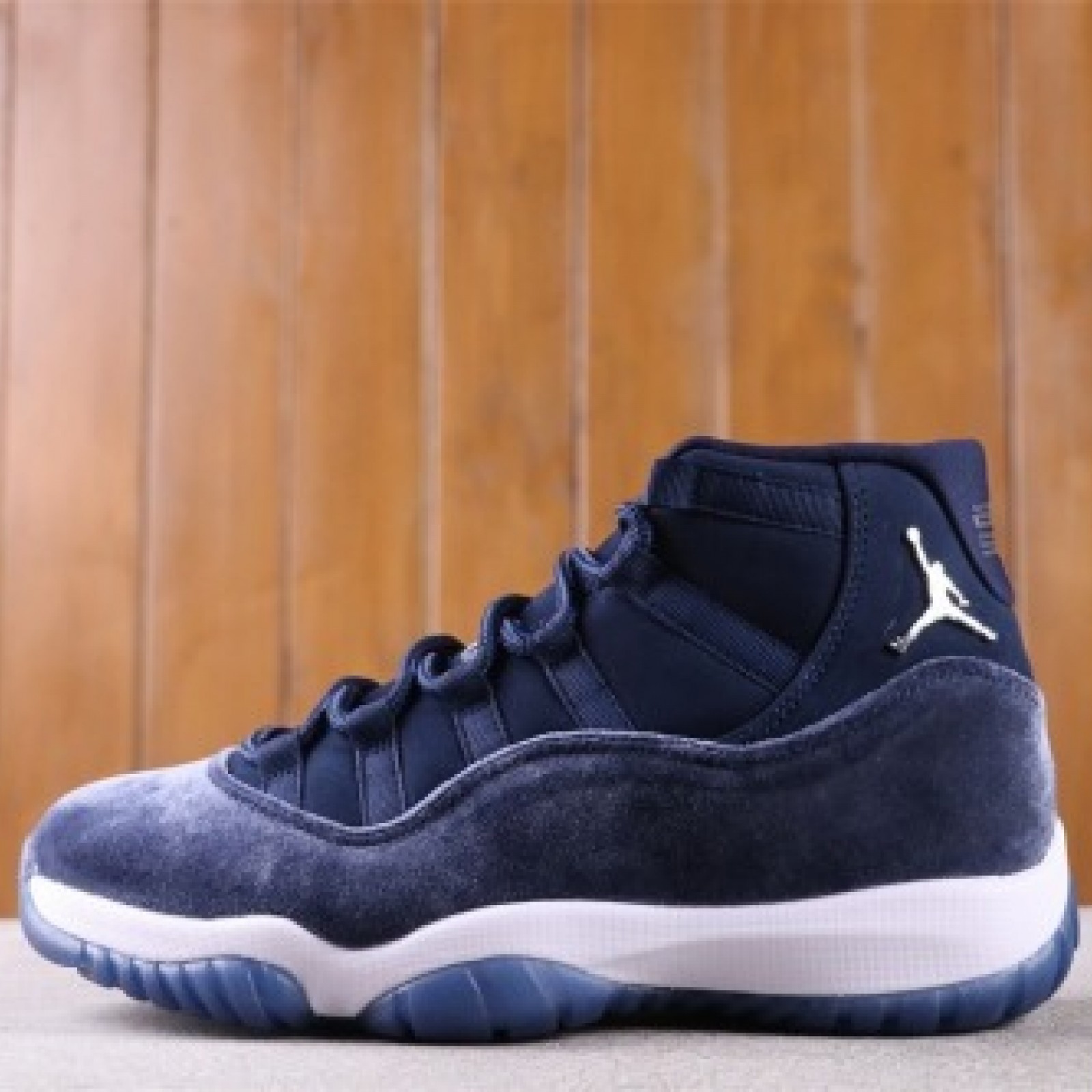 US Air Jordan 11 Velvet “Midnight Navy”AR0715-441 Size 40-47.5