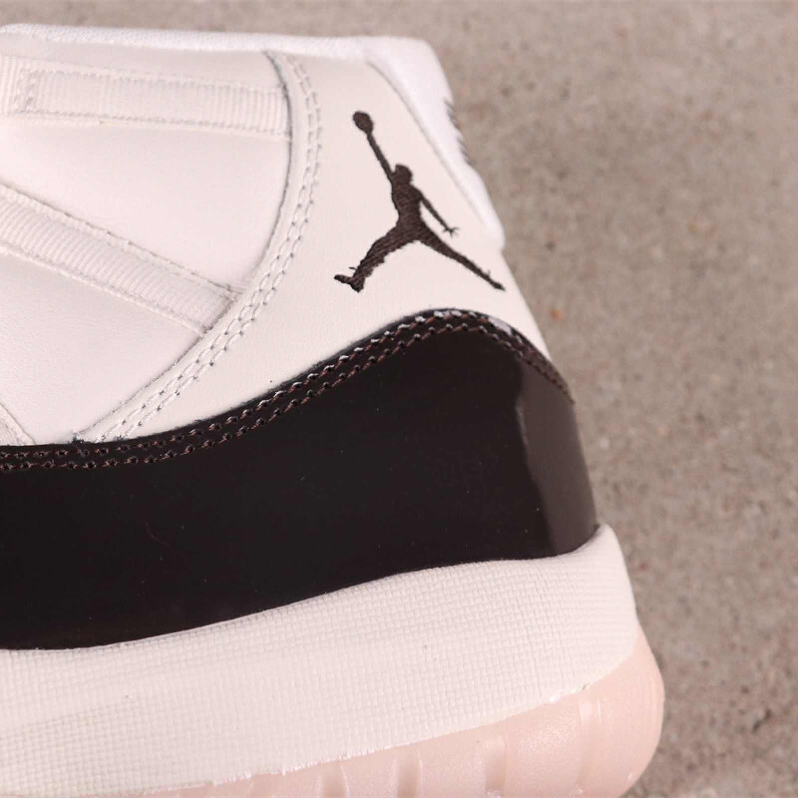 US Air Jordan 11 Neapolitan AR0715-101 Size 36-45