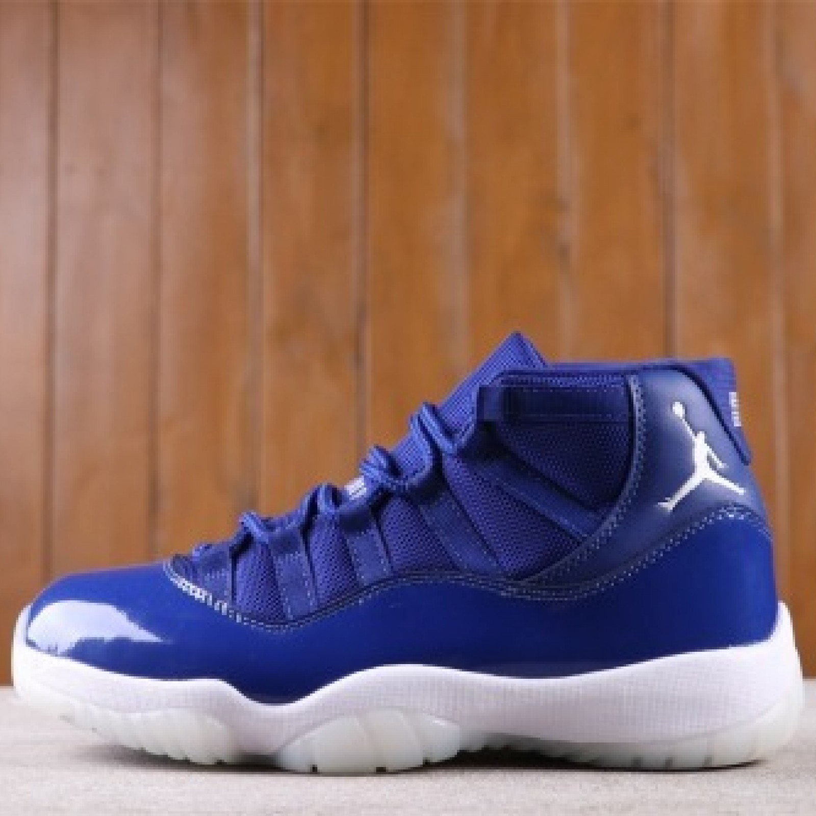 US Air Jordan 11 AT7802-115 Size 36-47.5