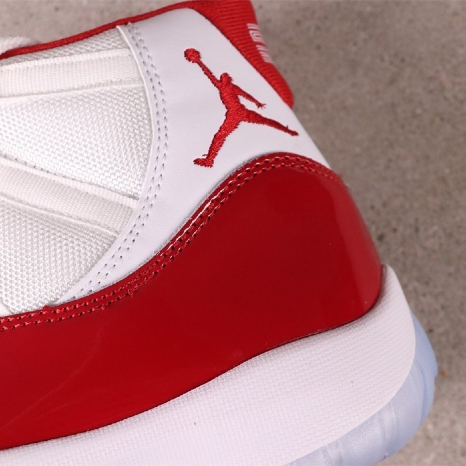 US Air Jordan 11 Cherry CT8012-116 Size 36-47.5