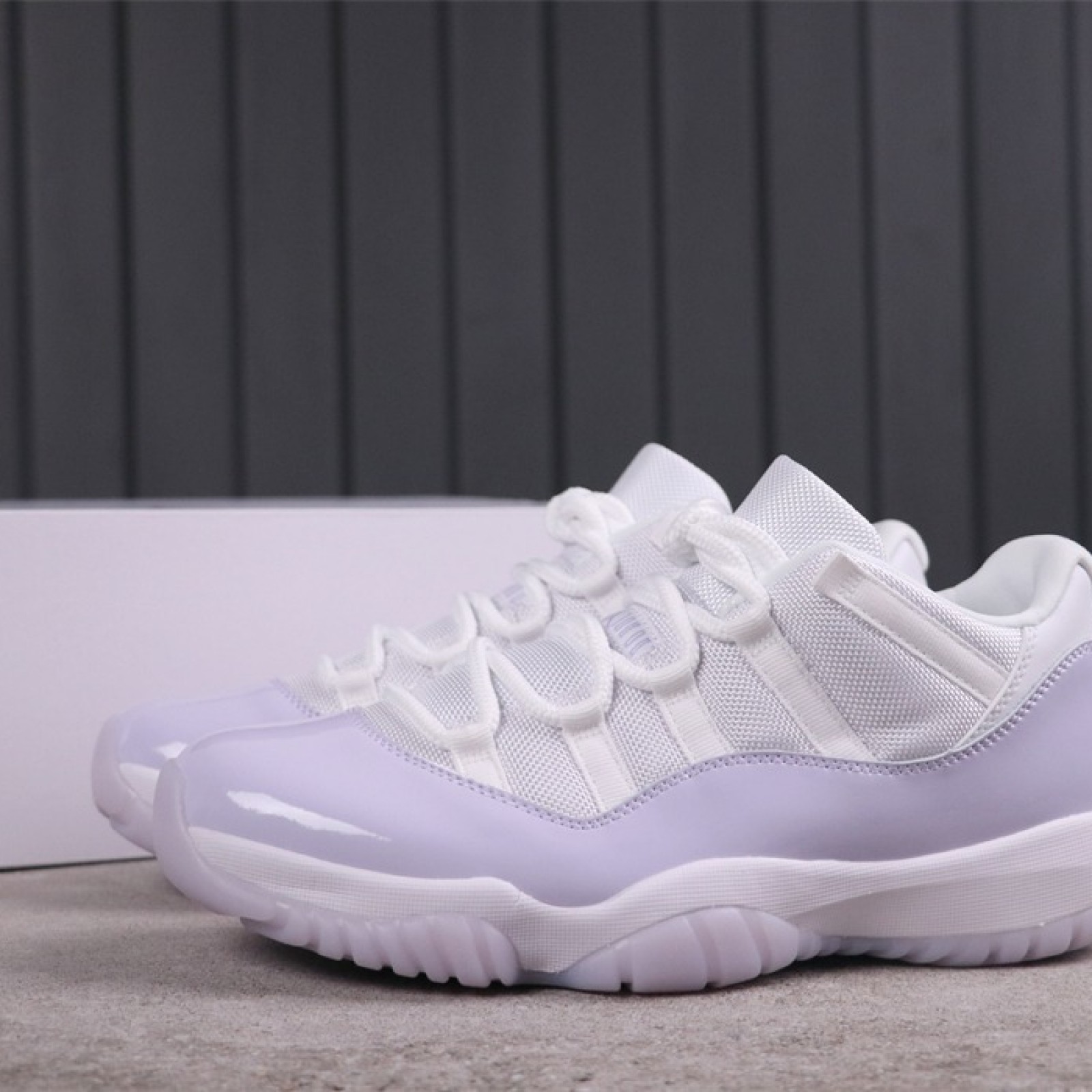 US Air Jordan 11 Low Pure Violet AH7860-101 Size 40-47.5