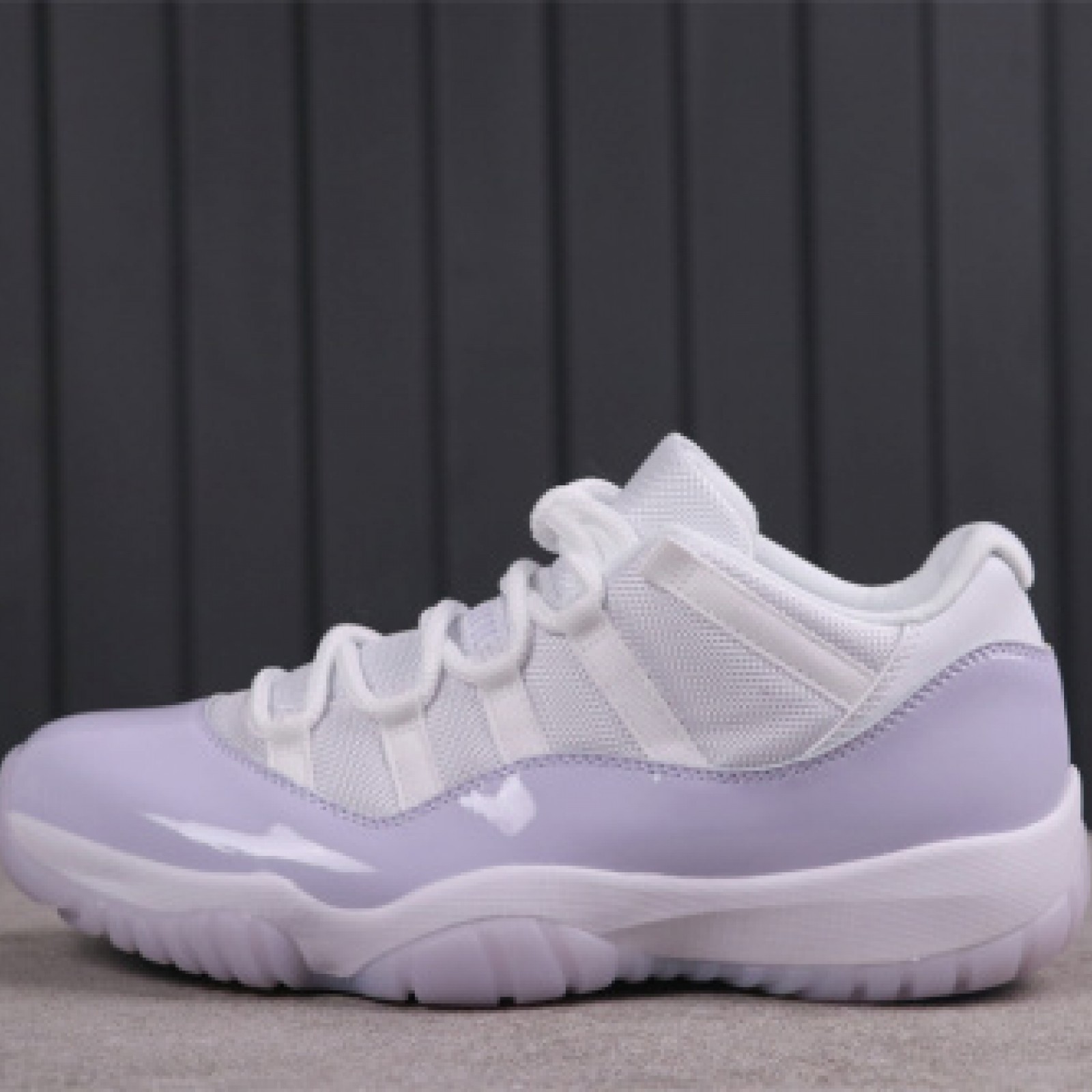 US Air Jordan 11 Low Pure Violet AH7860-101 Size 40-47.5