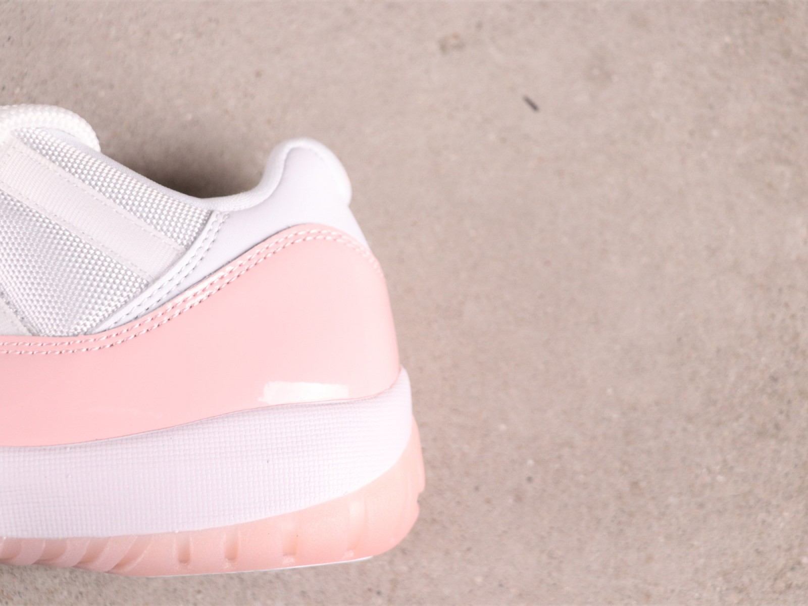 US$84 Air Jordan 11 Low Legend Pink AH7860-160 EU Size 36-47.5