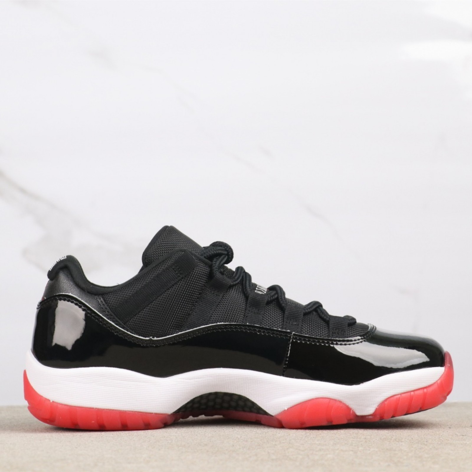 USD Air Jordan 11 Low “Bred” Style：FV5104-006