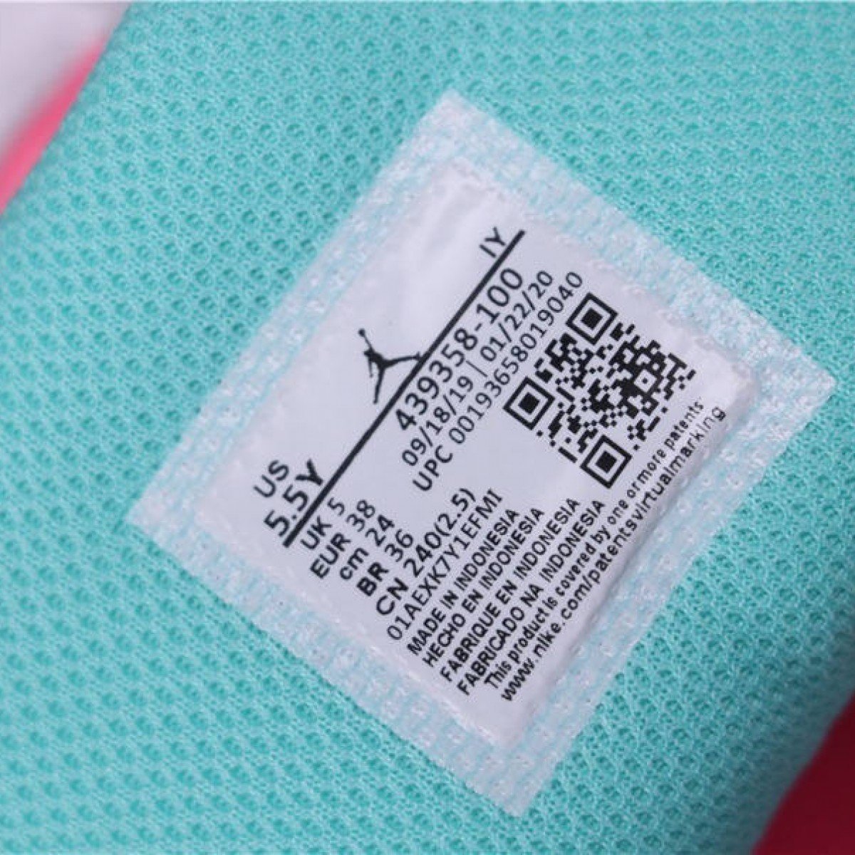 76USD Air Jordan 13 Aurora Green 439358-100 36-40