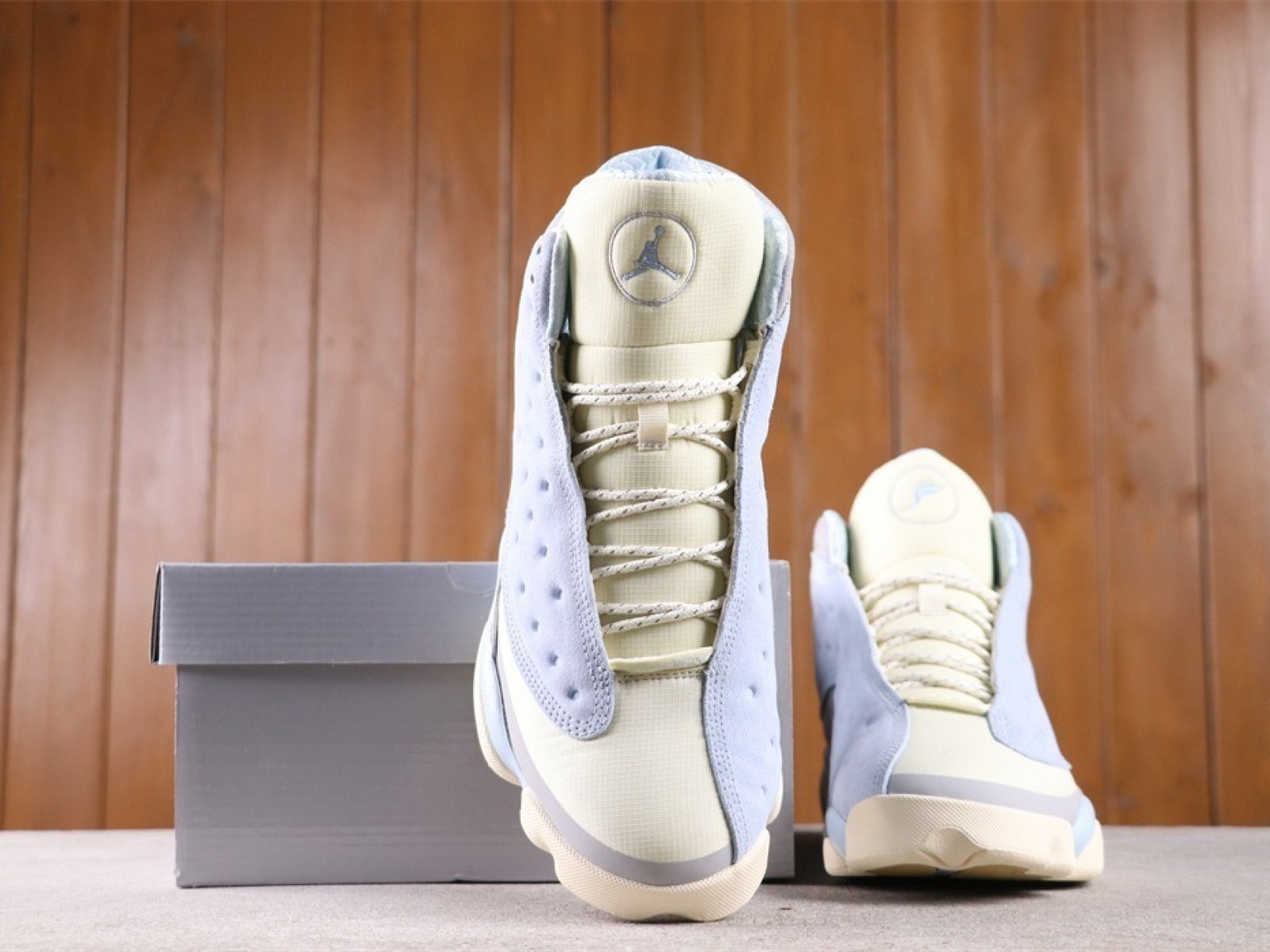 US$106 Air Jordan 13 GSDX5763-100 Size 40-47.5