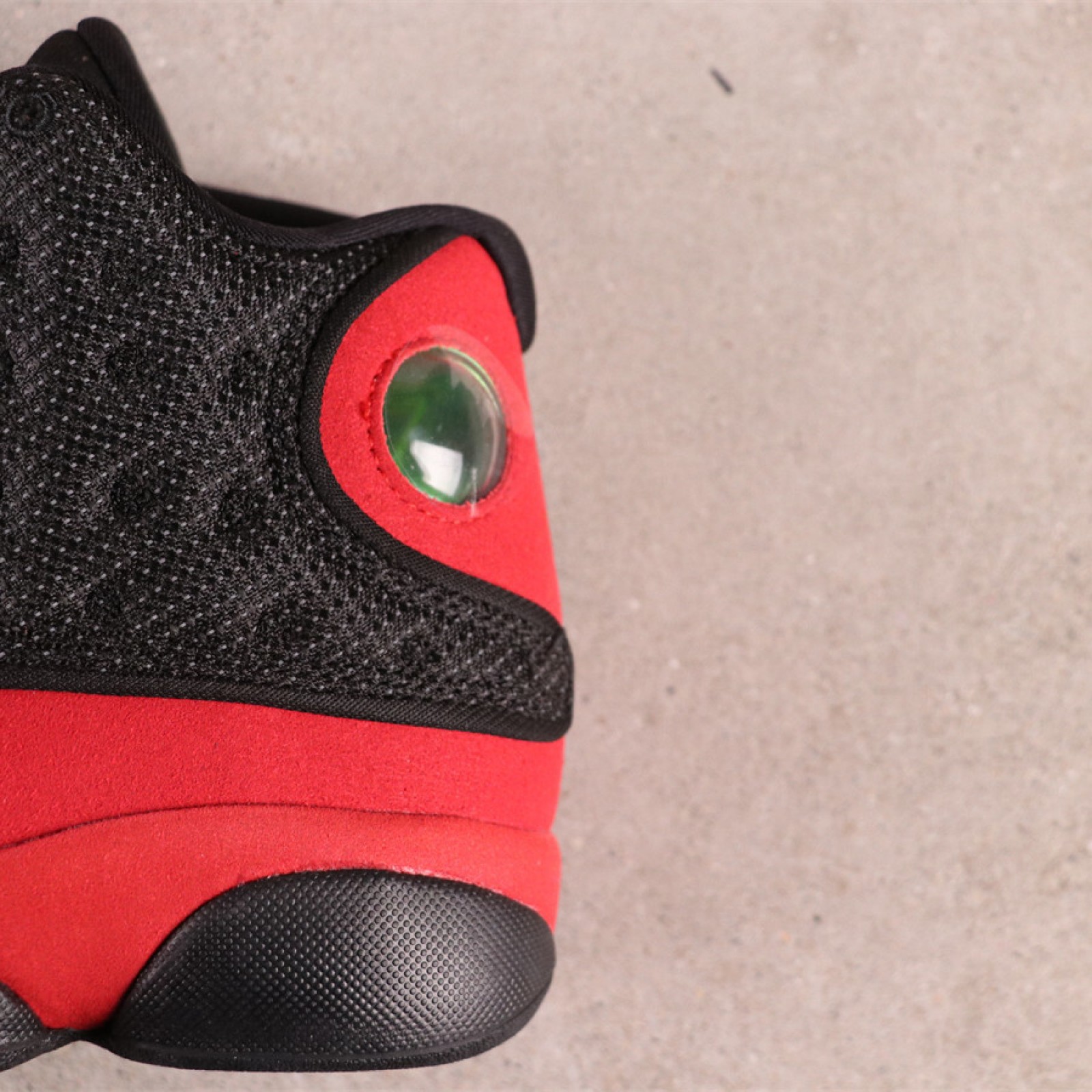 US Air Jordan 13 Bred 414571-004 Size 40-47.5