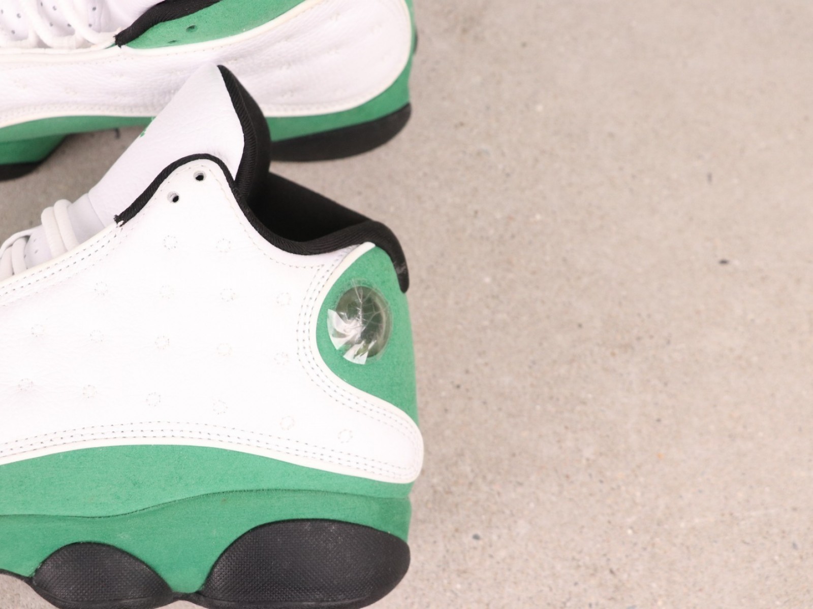 USD$101  Air Jordan 13 “Lucky Green”     Style ：DB6537-113