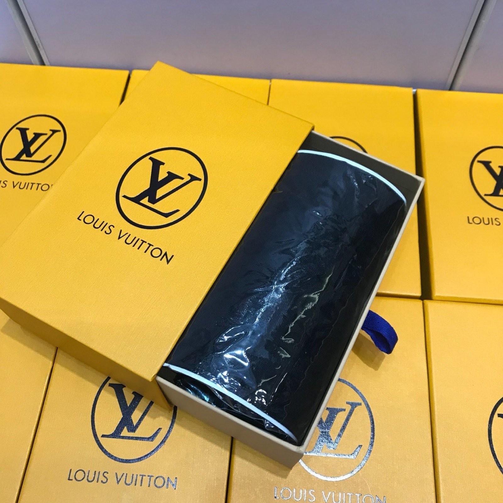 LEG009 Lo*uis Vuitton Leggings