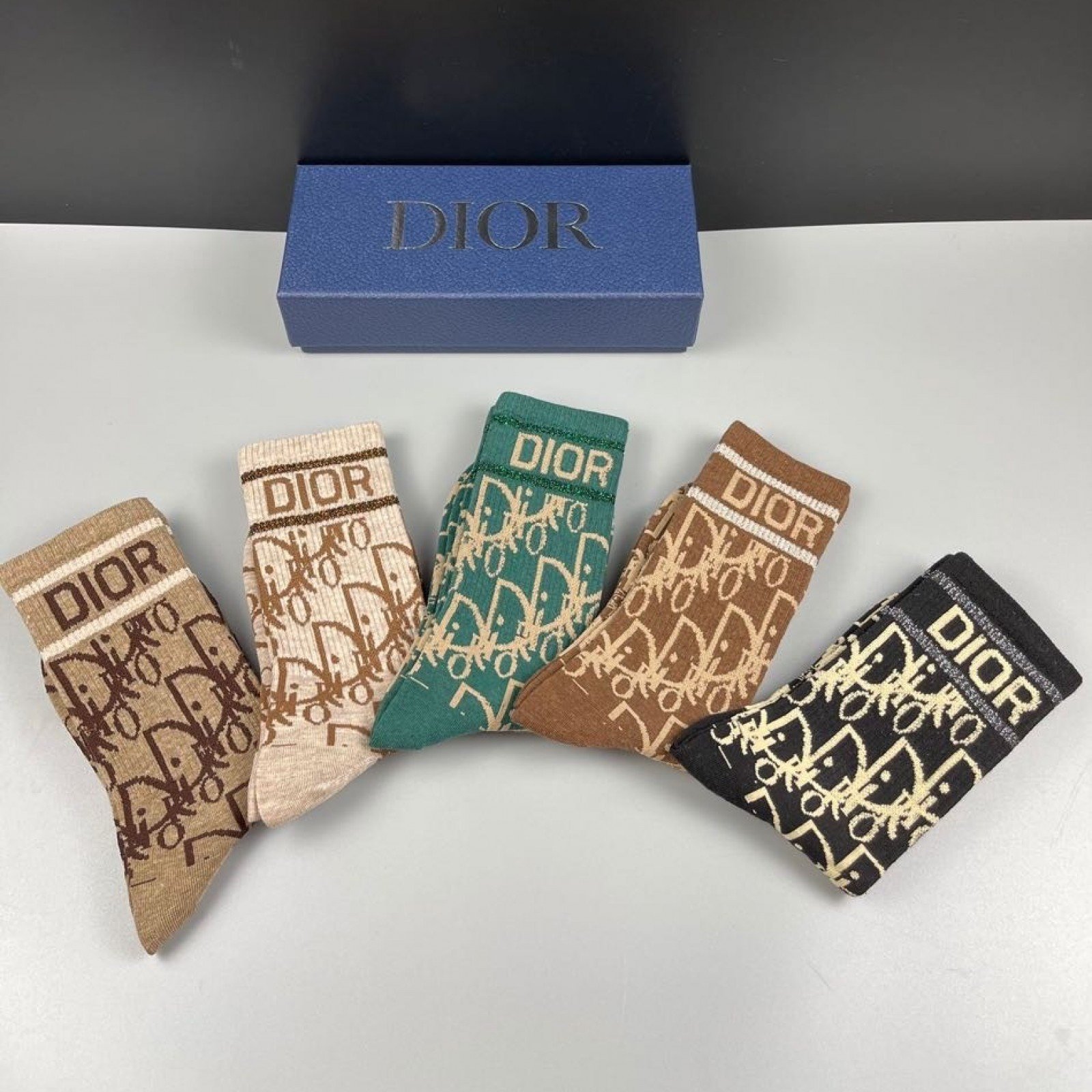 SOC198 Socks