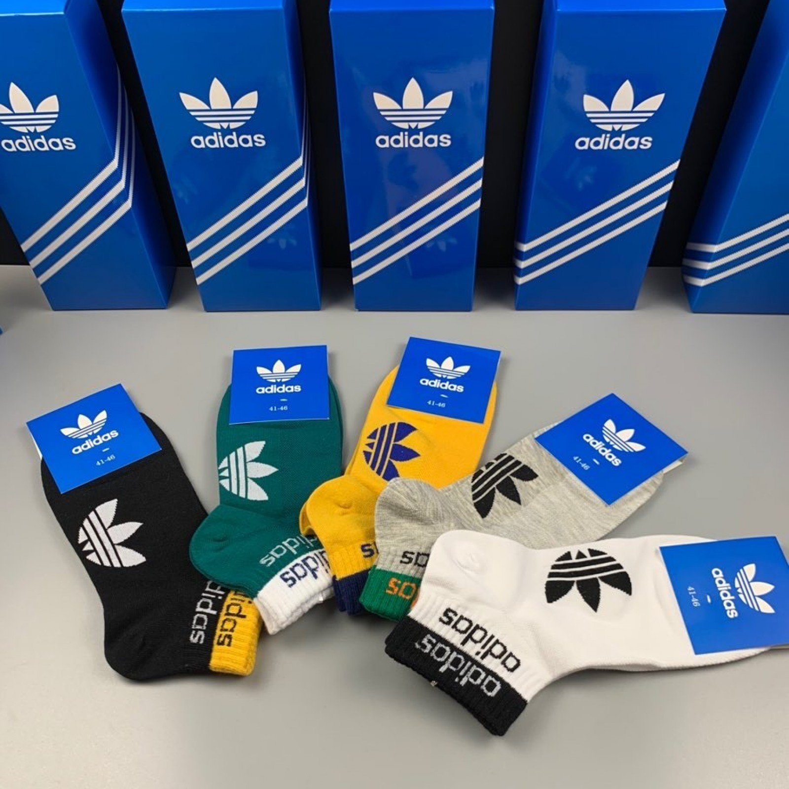 SOC224 A*didas Socks