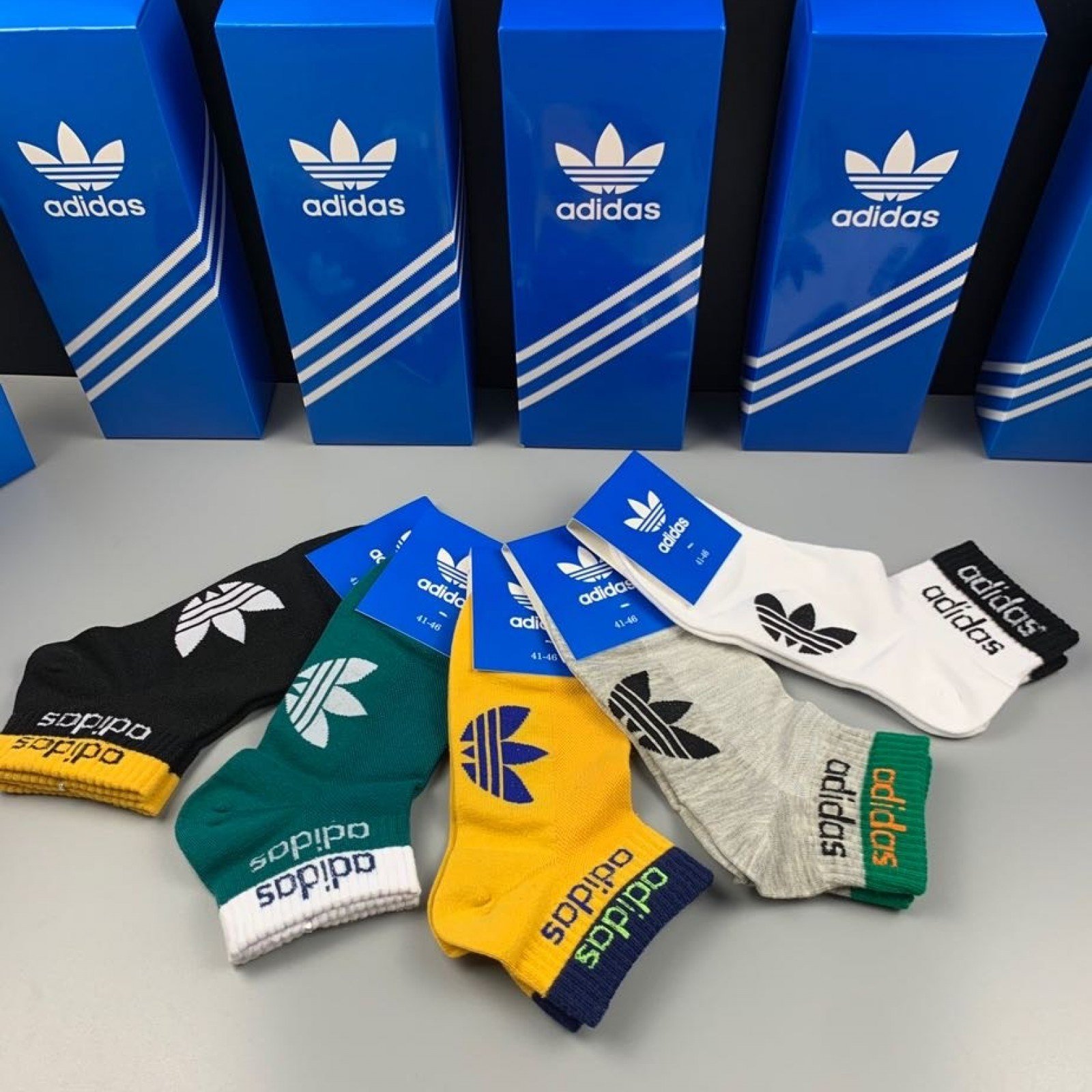 SOC224 A*didas Socks