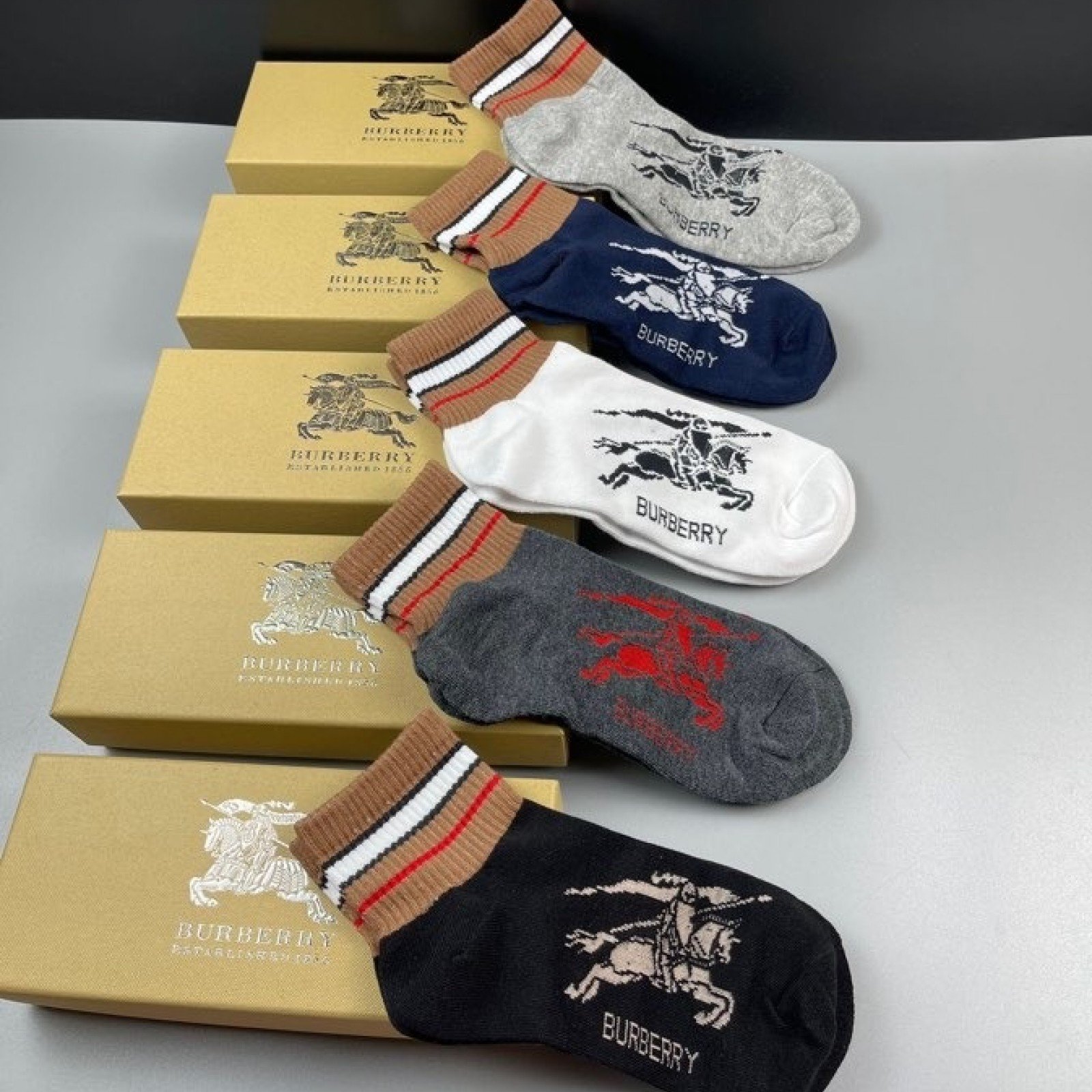 SOC230 BUR Socks