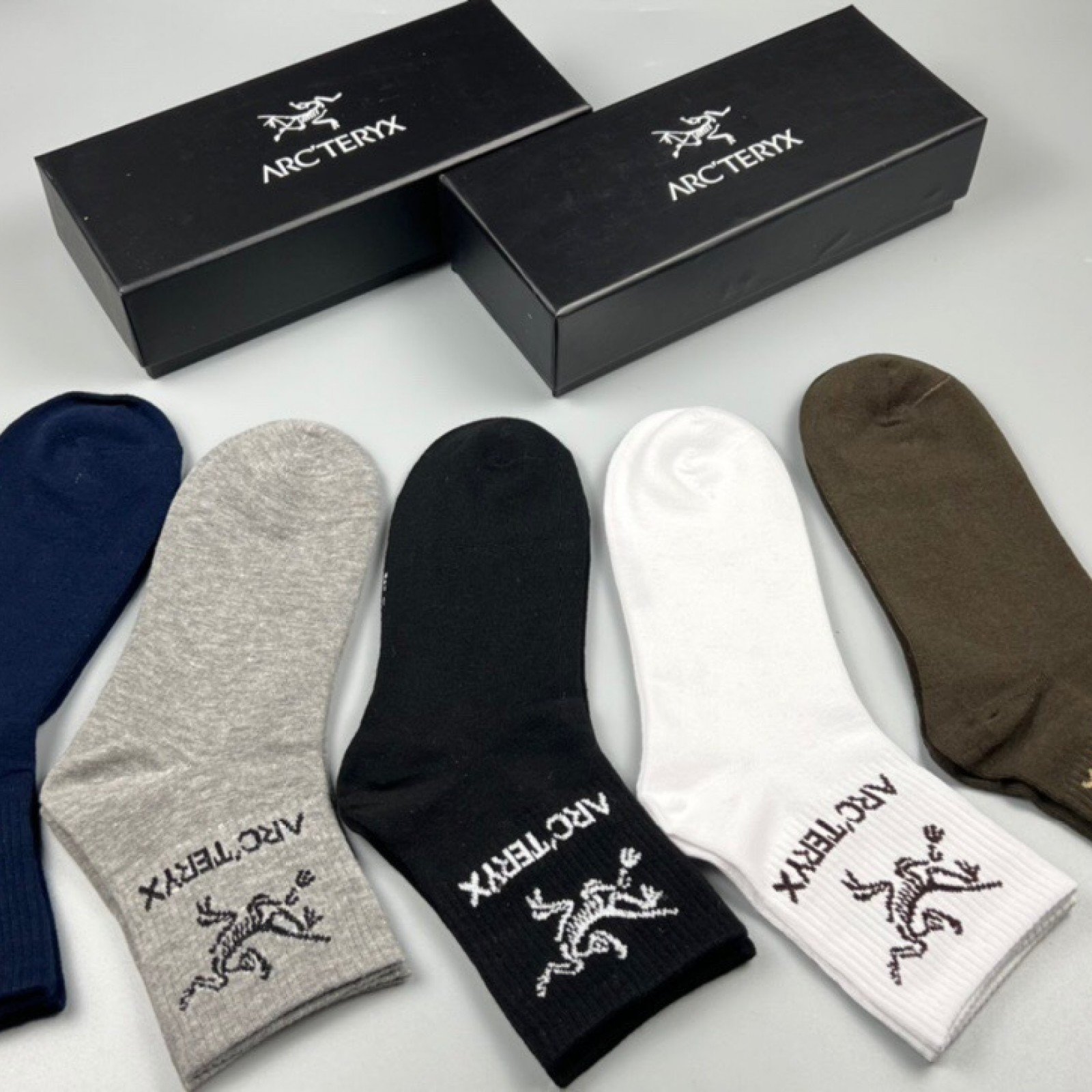 SOC256 ARCTERYX Socks