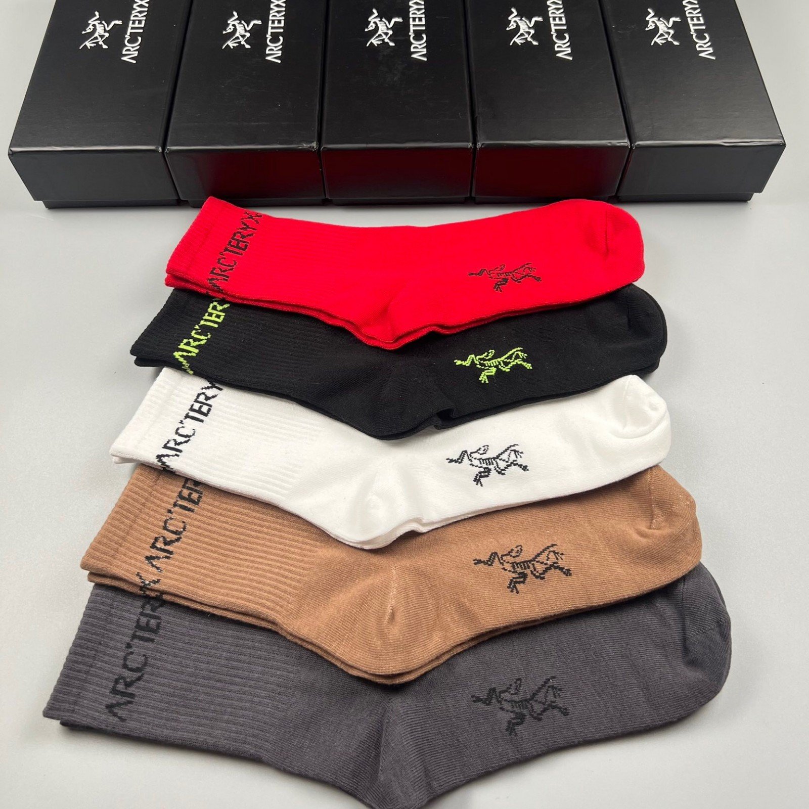 SOC258 ARCTERYX Socks