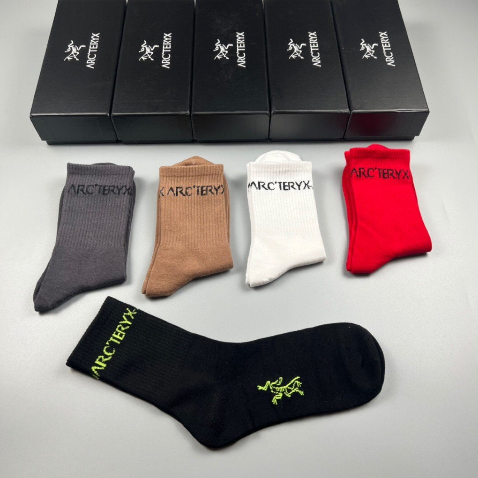 SOC258 ARCTERYX Socks