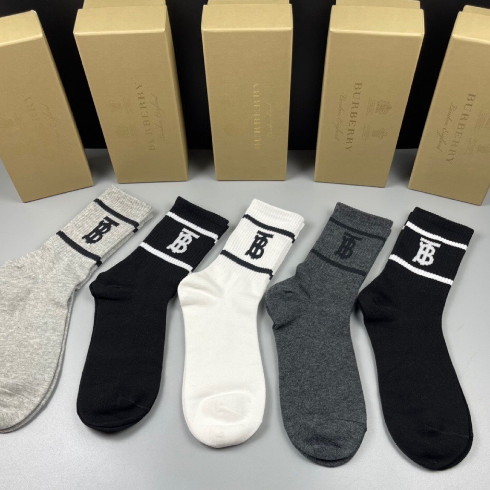 SOC264 BUR Socks