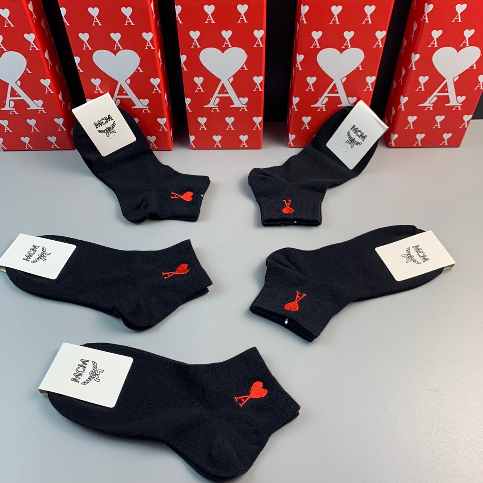 SOC270 Am* Socks