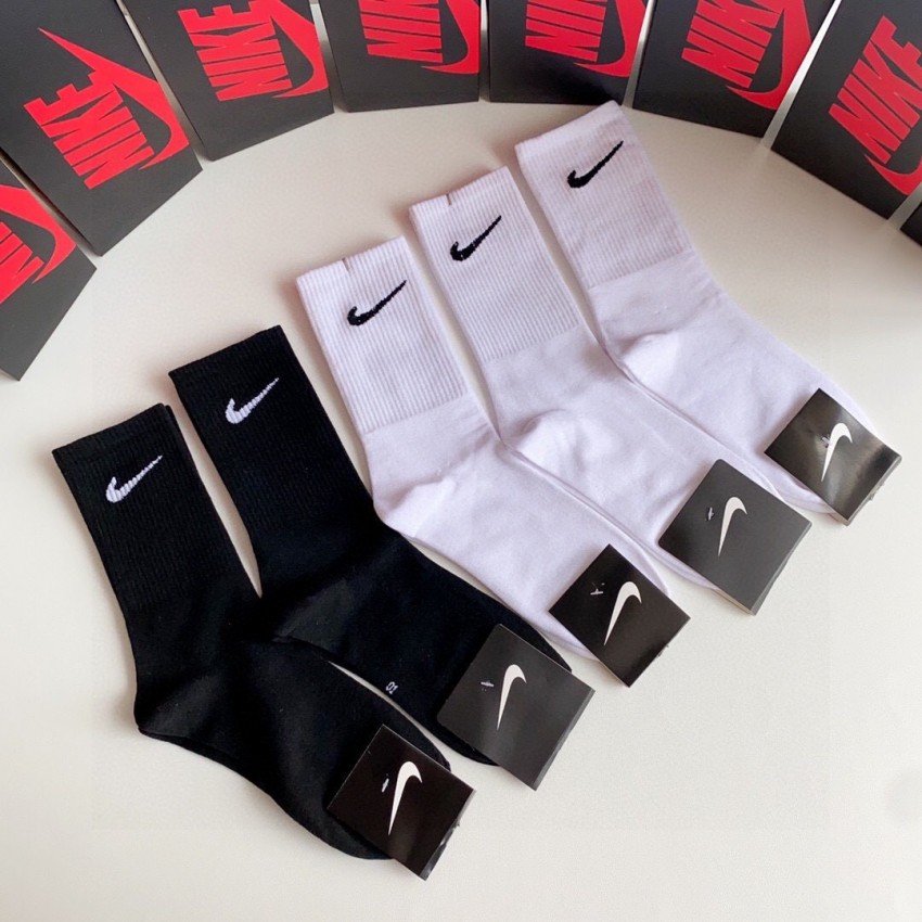 SOC289 NKE Socks