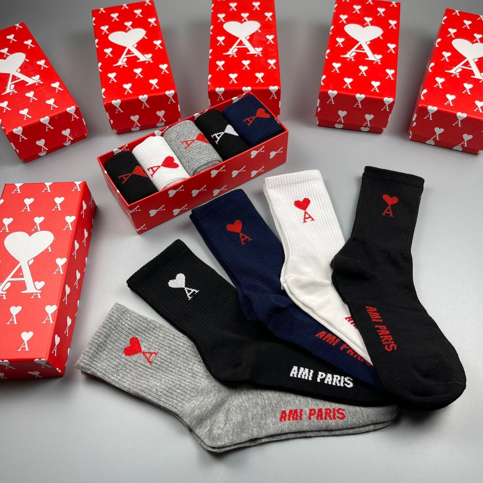 SOC294 AMI Socks