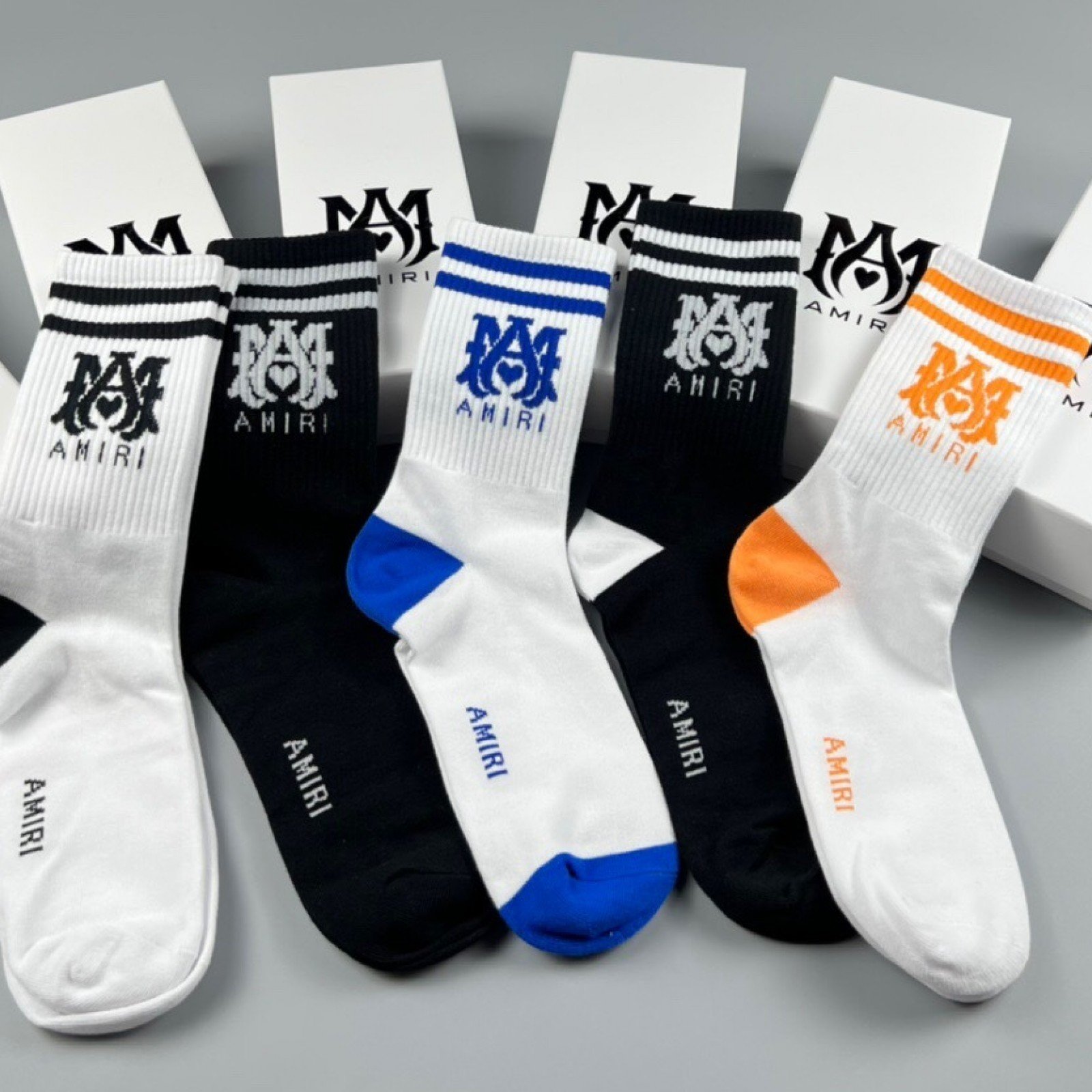 SOC304 AMI Socks
